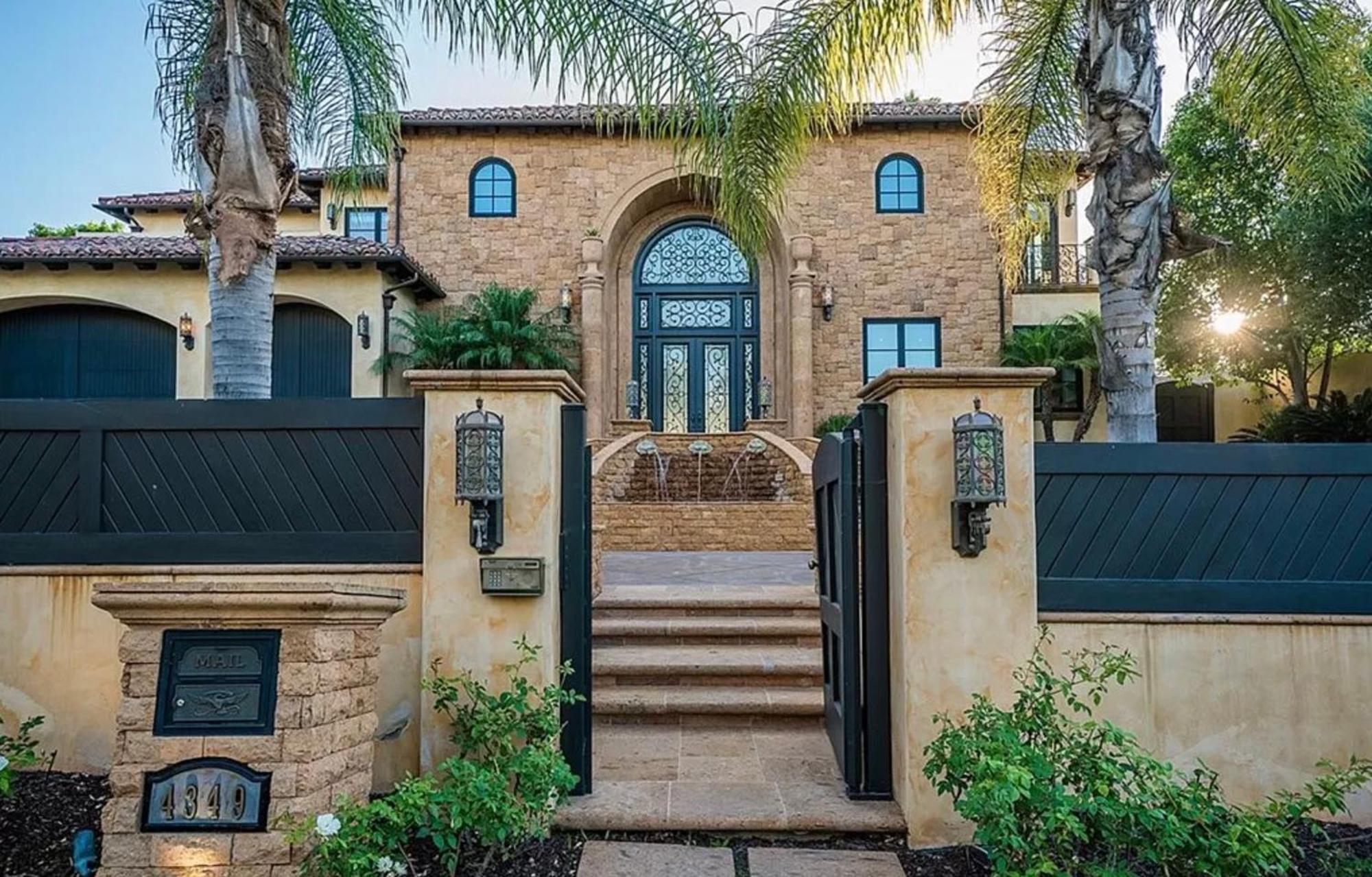 Villa Majestic 6br Mediterranean Mansion With Valley Views & Movie Theater *