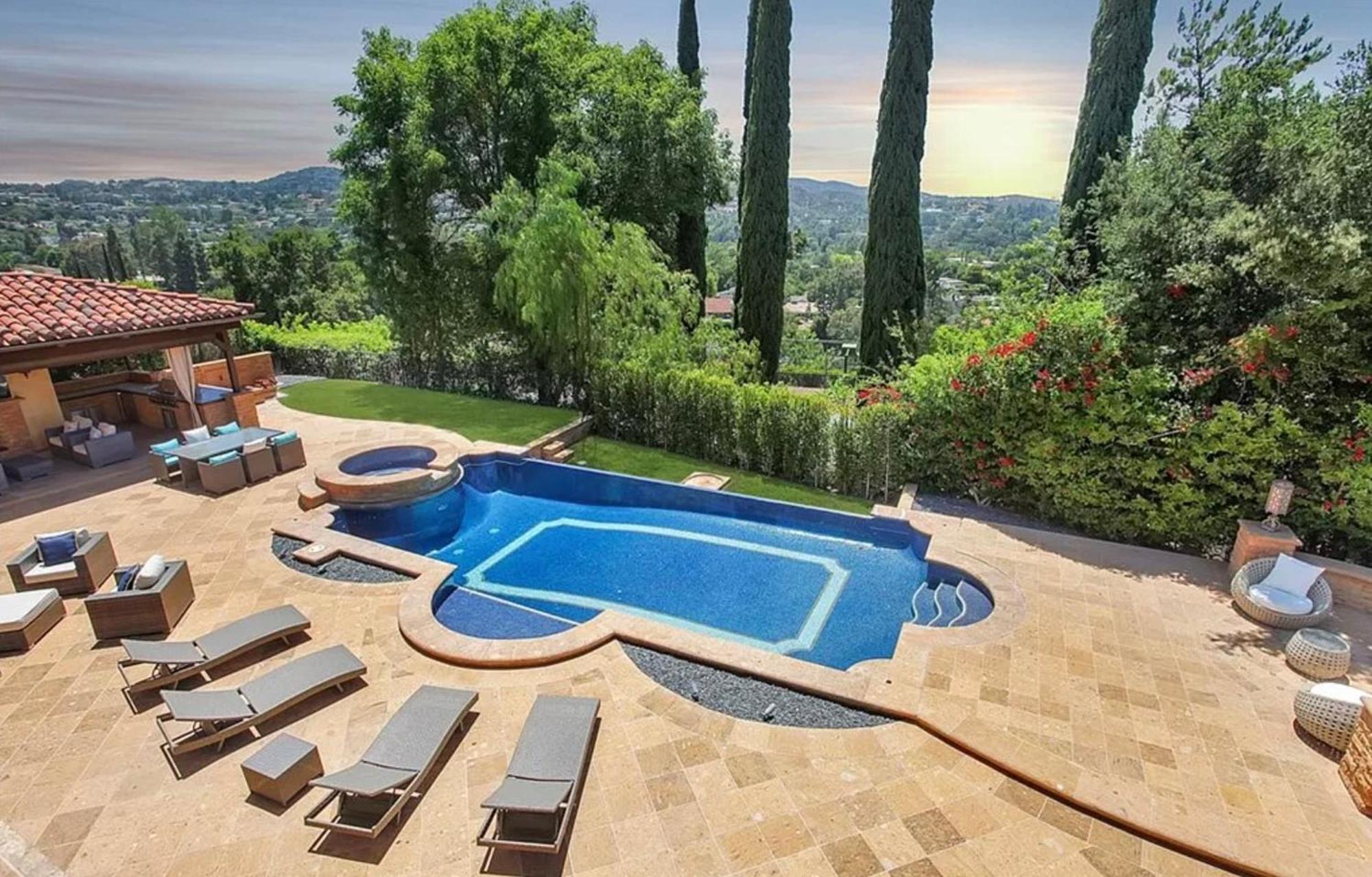 Majestic 6br Mediterranean Mansion With Valley Views & Movie Theater Villa *