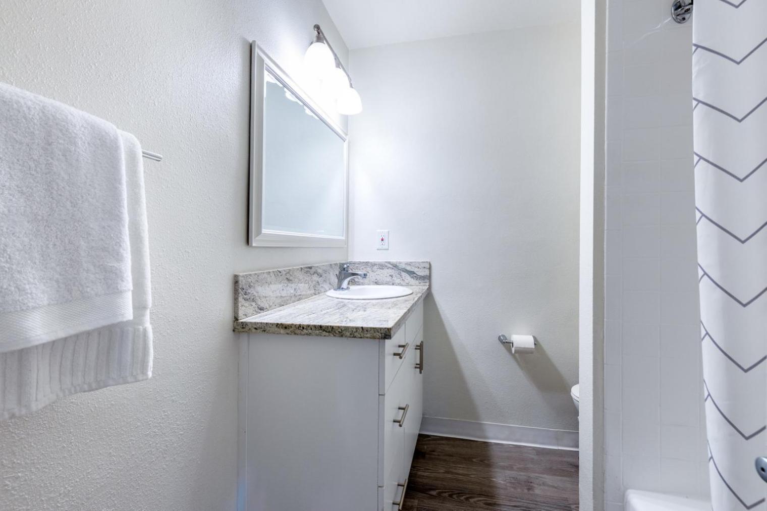 Brentwood 1br W Pool Gym Nr Restaurants Lax-341 Apartment *