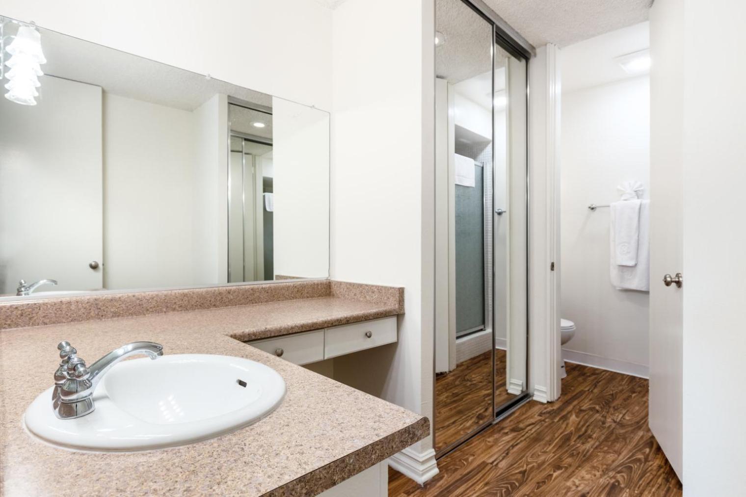 Culver 2br W Gym Pool Nr Shops Lax-328 Apartment Los Angeles