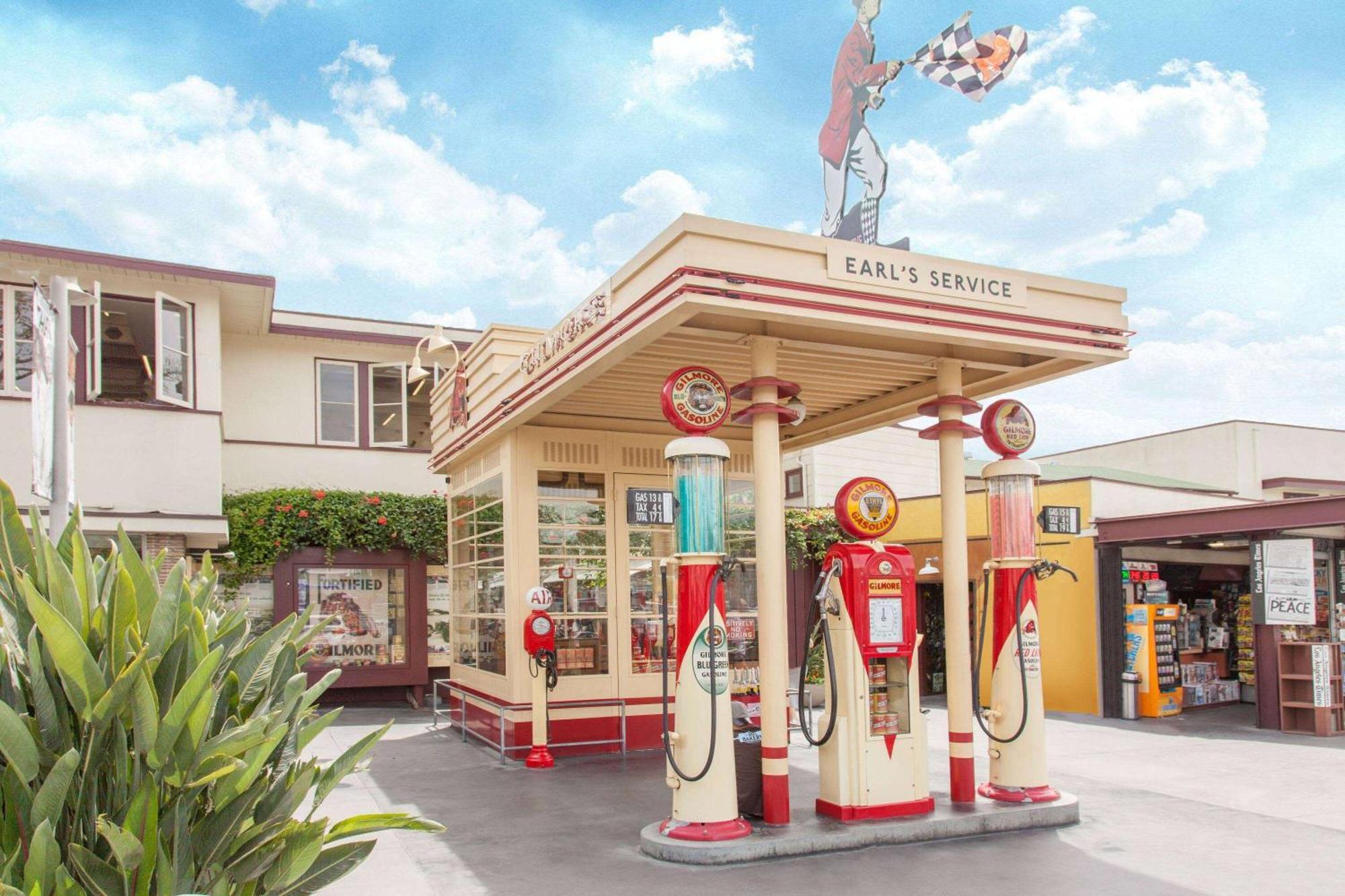 Hotel Ramada By Wyndham Culver City Los Angeles