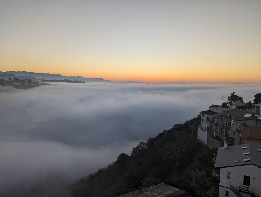 Epic Views! Hollywood Hills Skyvilla: Crow's Nest * Los Angeles