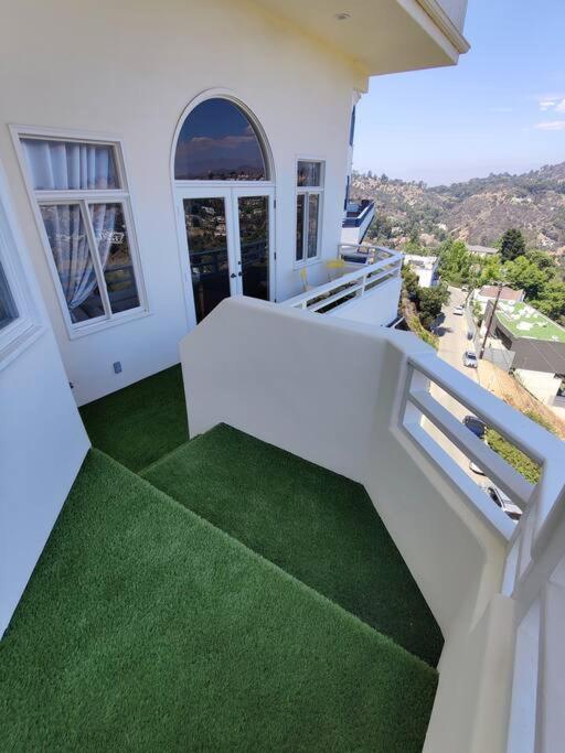 Guest house Epic Views! Hollywood Hills Skyvilla: Crow's Nest *