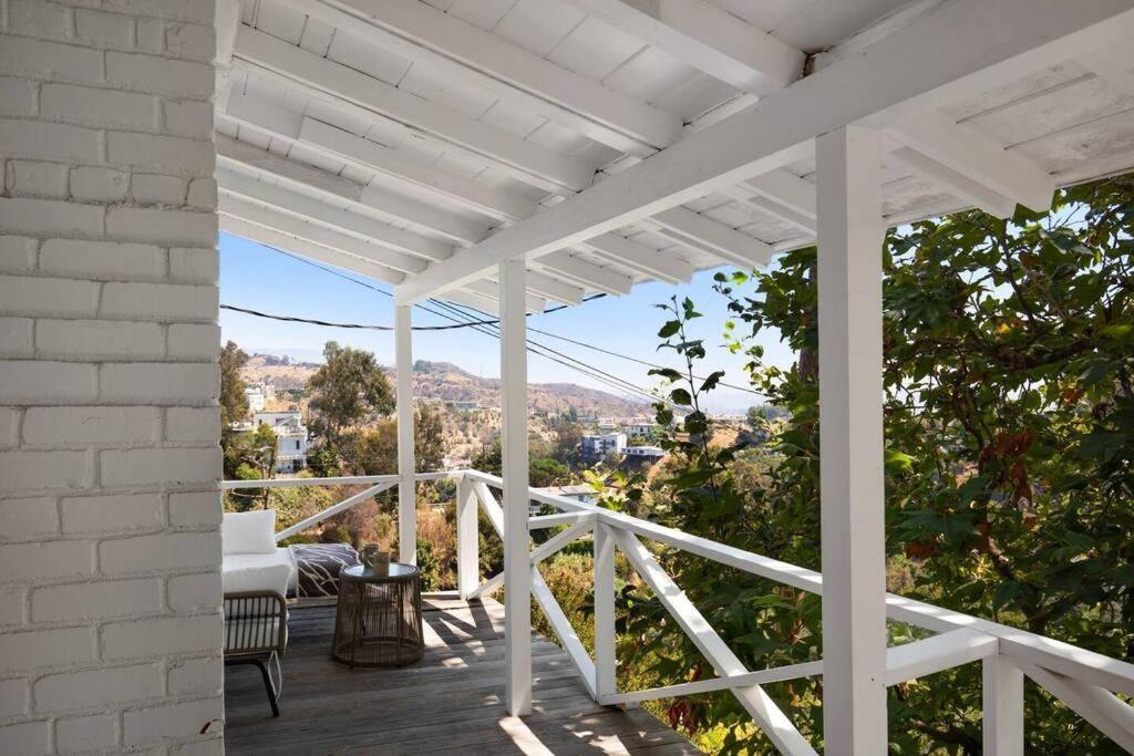 Holiday home Hollywood Hills W Views In Laurel Canyon Los Angeles