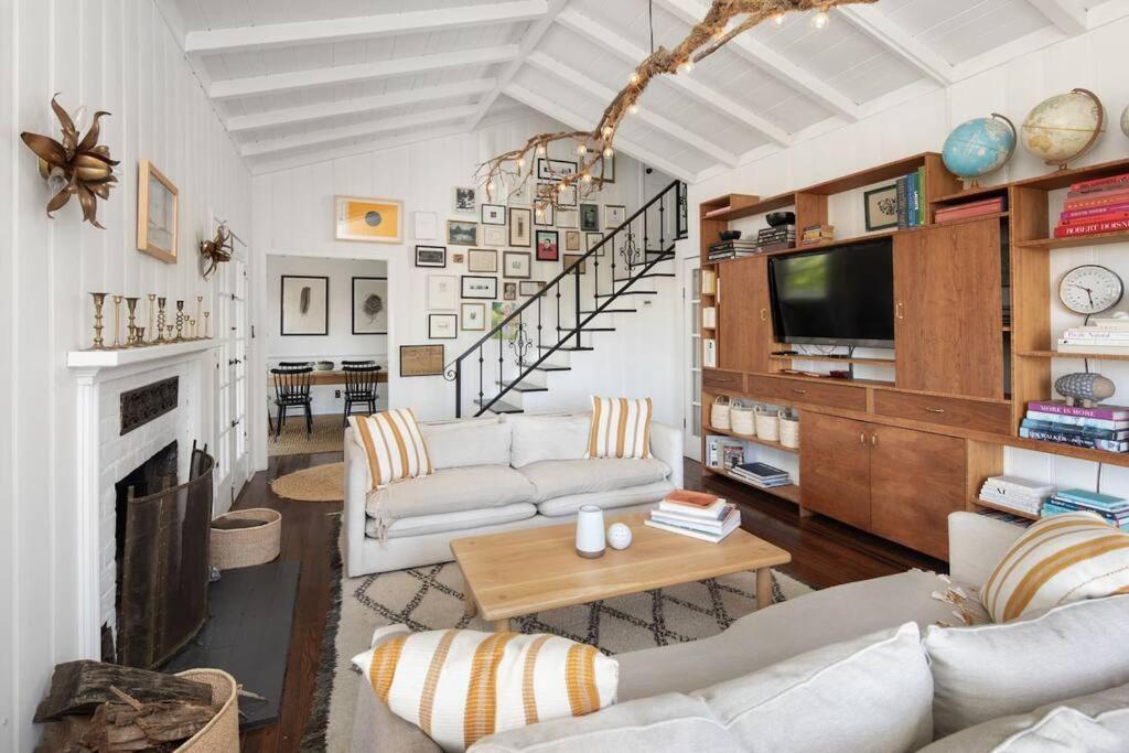 Hollywood Hills W Views In Laurel Canyon Holiday home *
