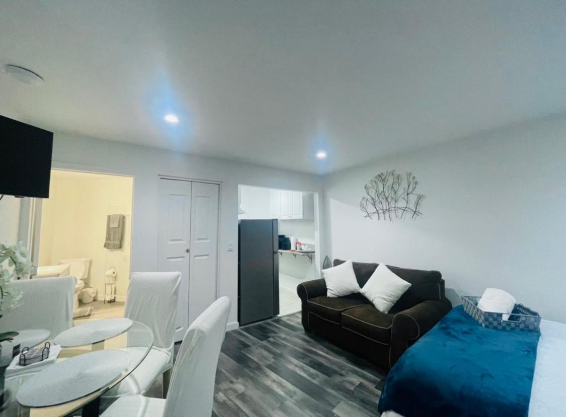 Lovely Sherman Oaks Apartamento *