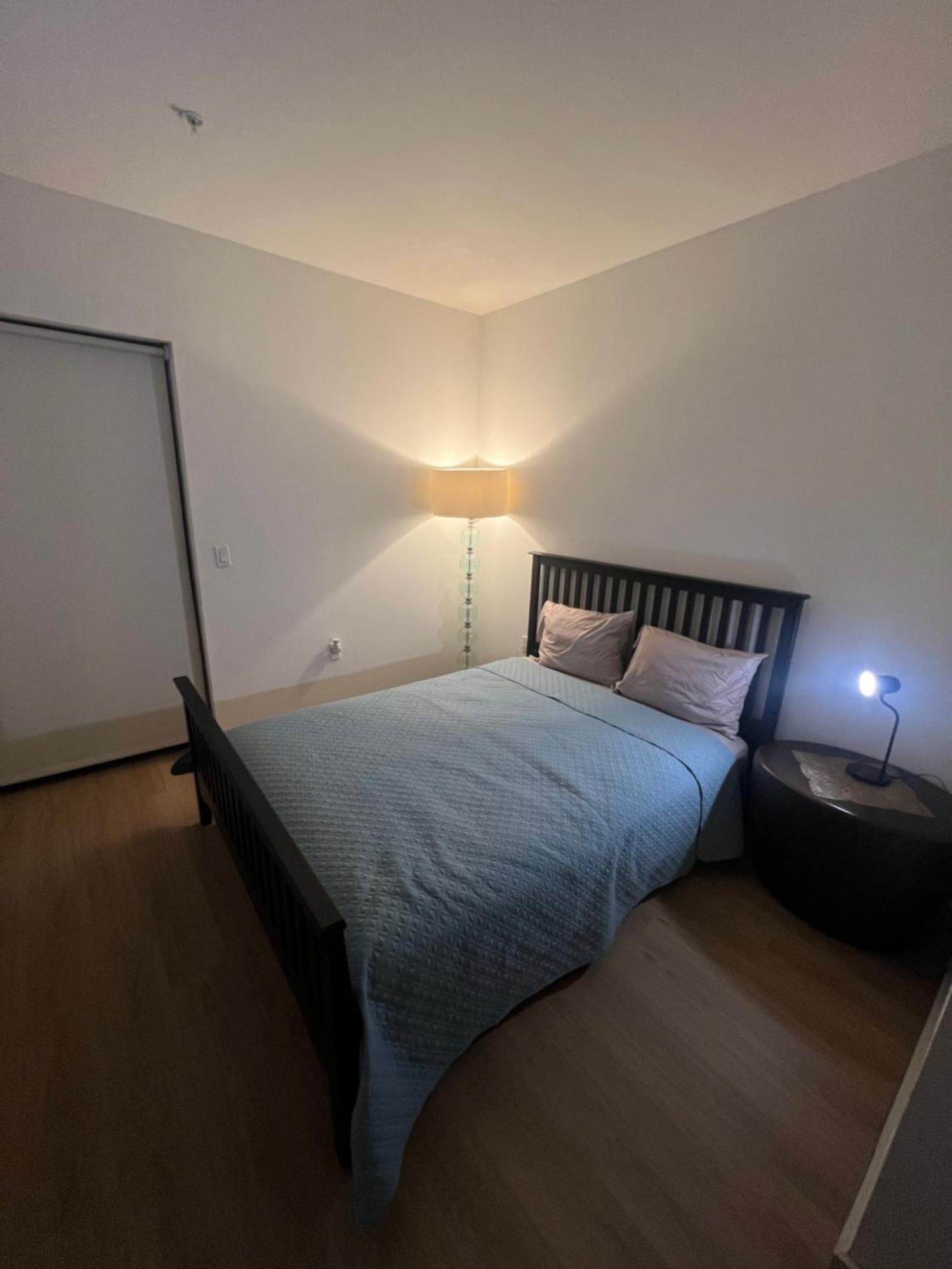 Noho 1br W Parking Apartment Los Angeles