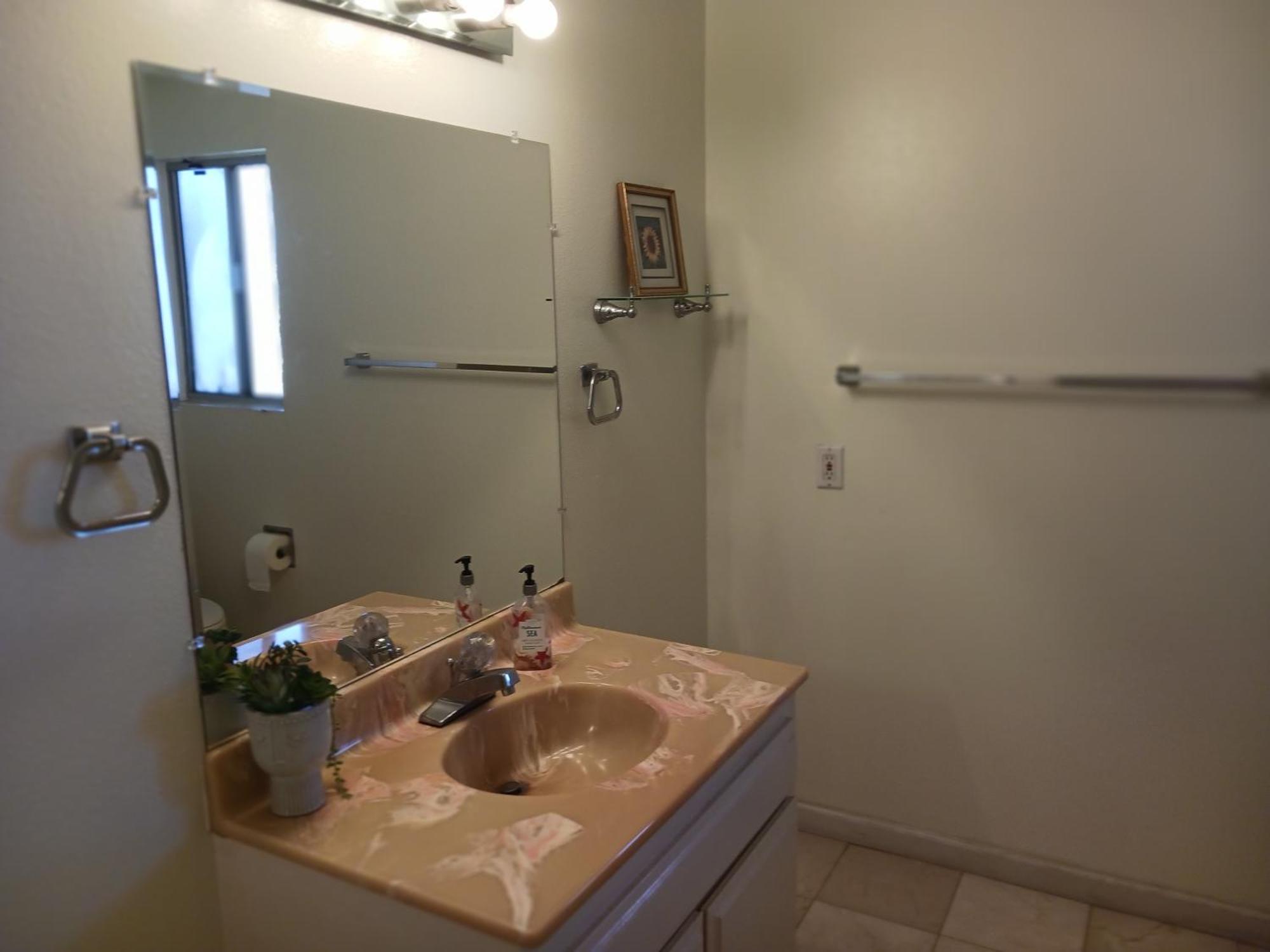 In Hollywood Hills Bed & Breakfast Los Angeles