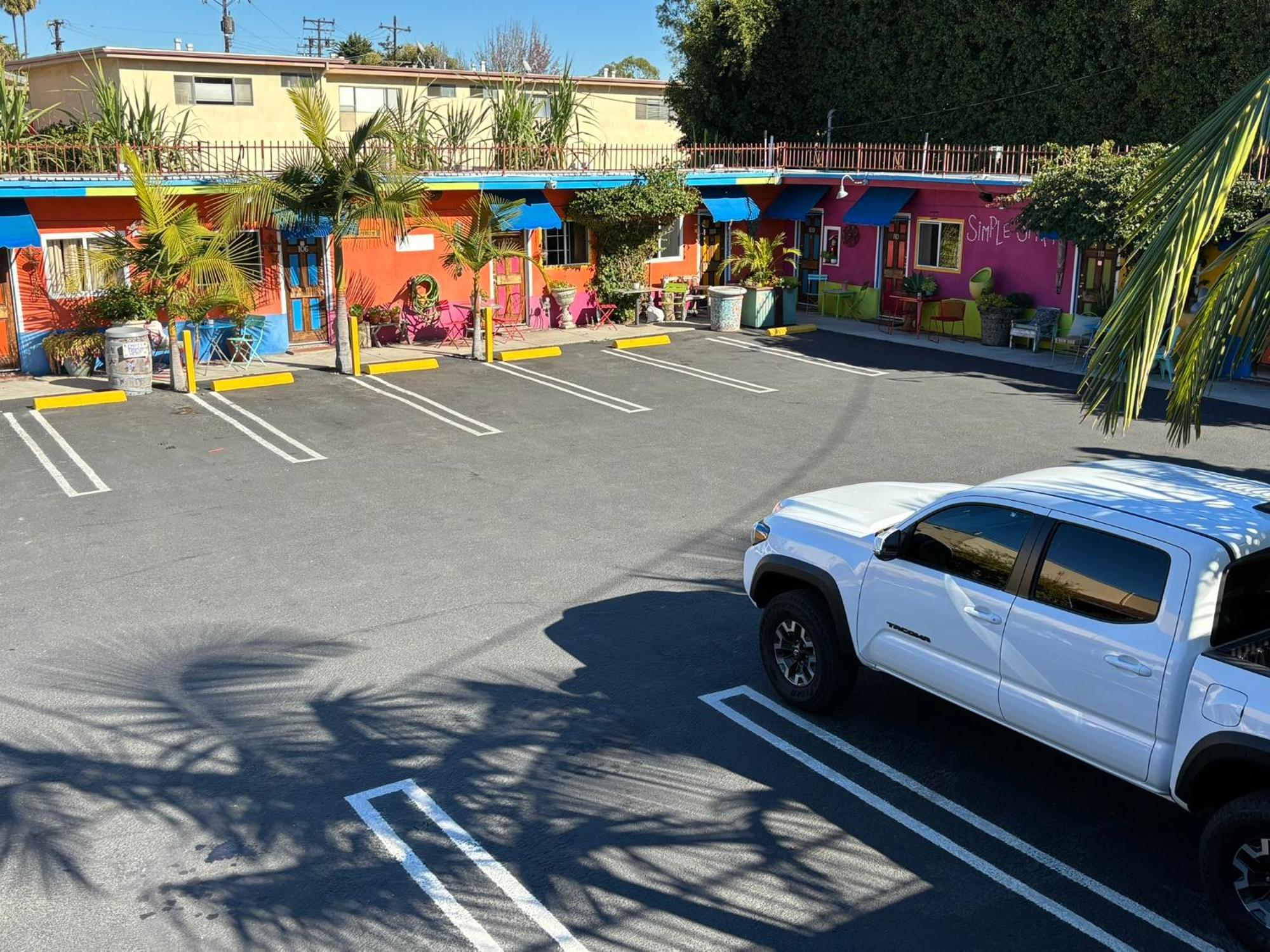 Brasil Motel Los Angeles