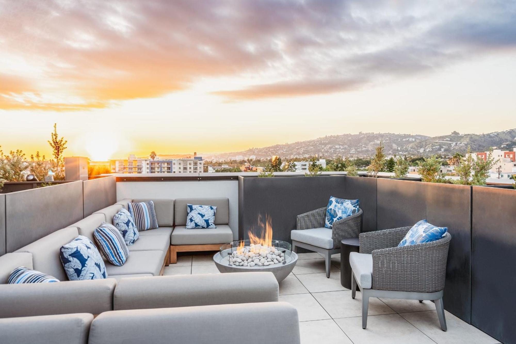 Level Hollywood Hotel Los Angeles