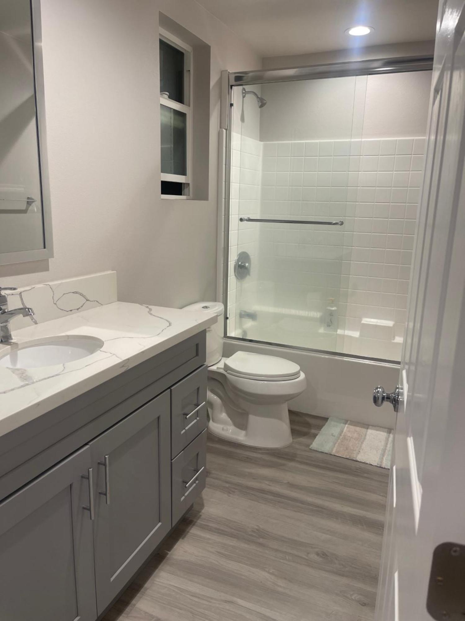 Hostel Private In New With Full Bath *