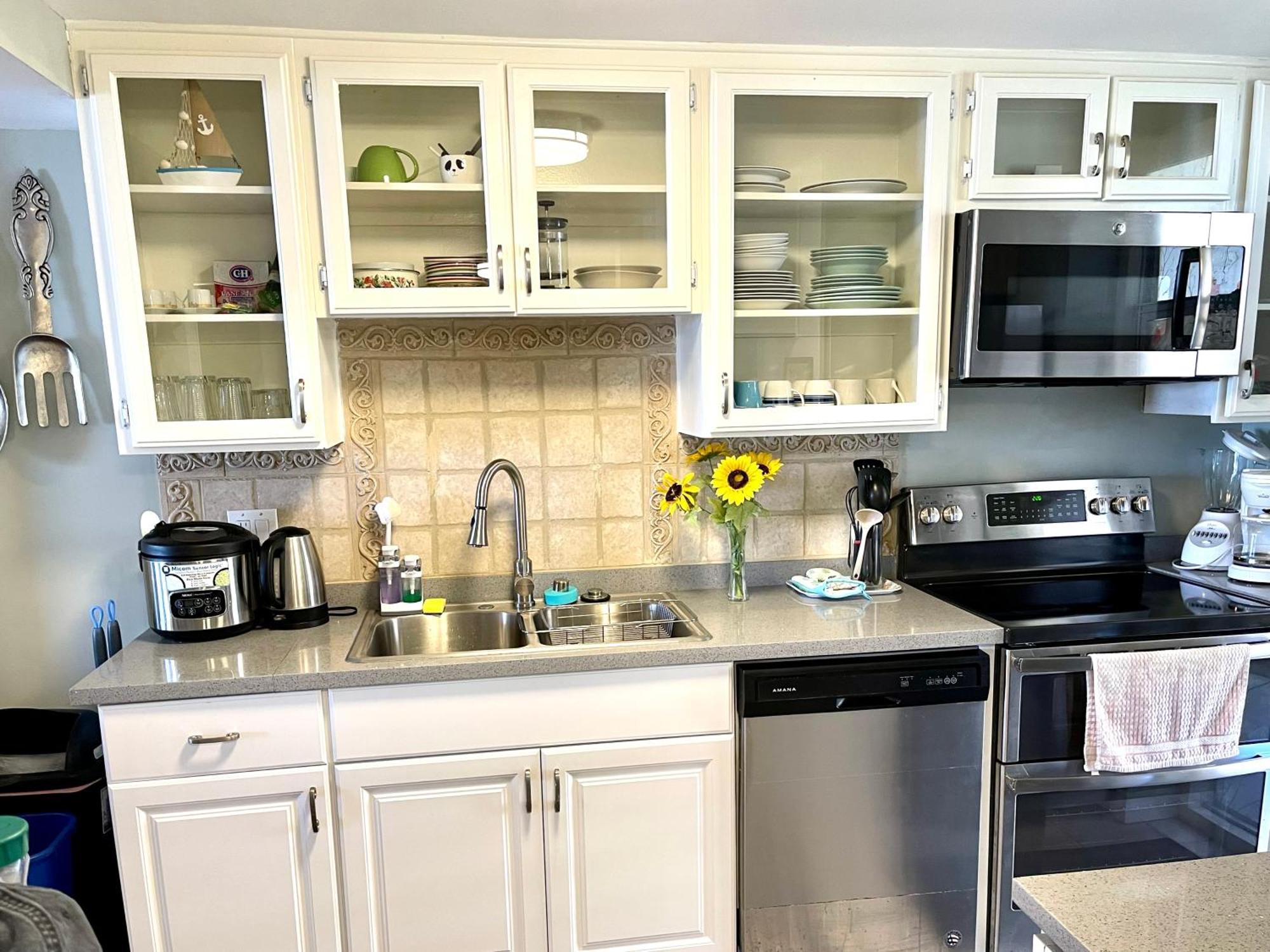 Luxury 1 Bd & 1br With Fantastic Marina View * Los Angeles