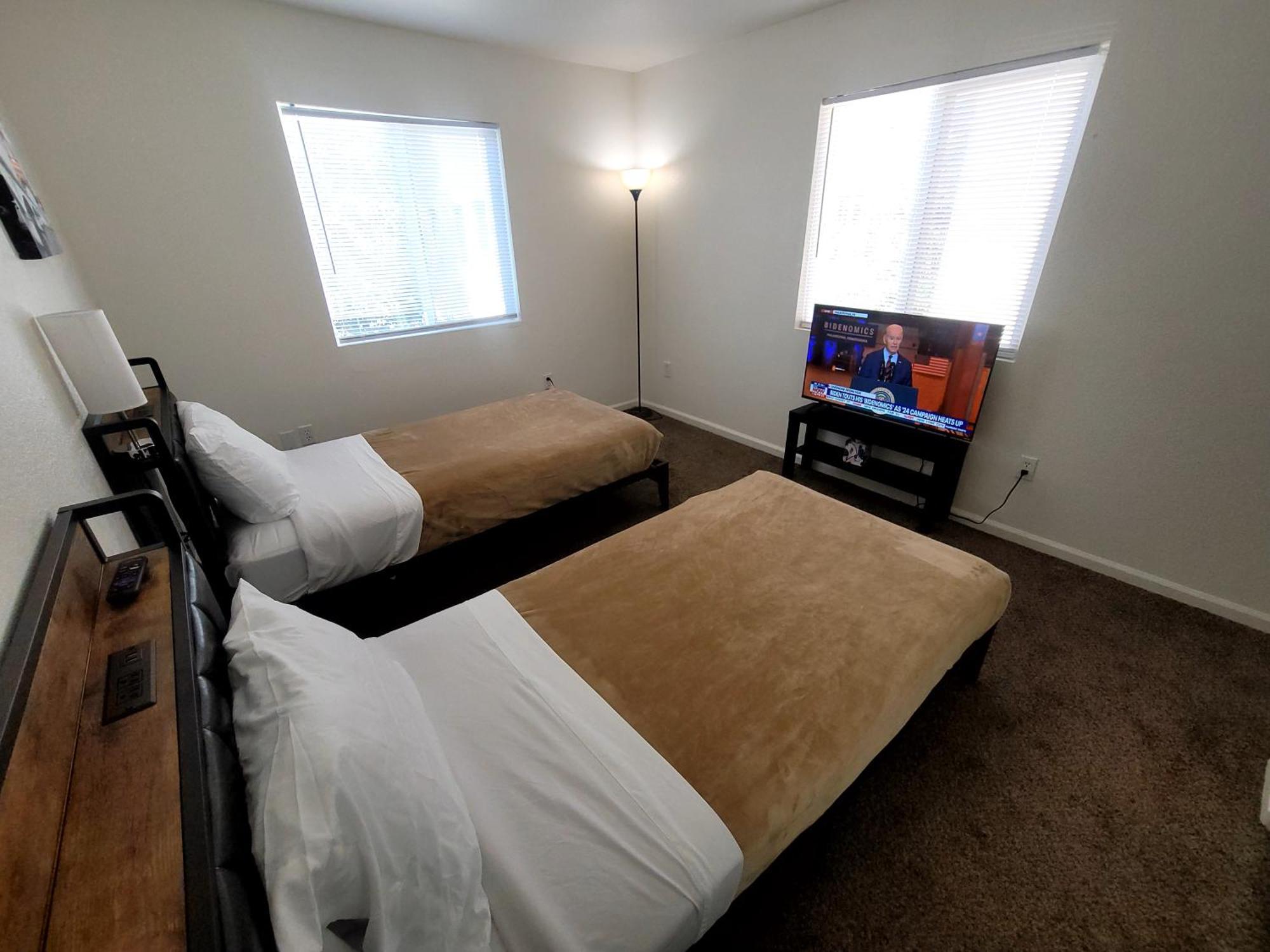 4 Bedrooms & 2.5 Bathrooms In La Casa de férias *
