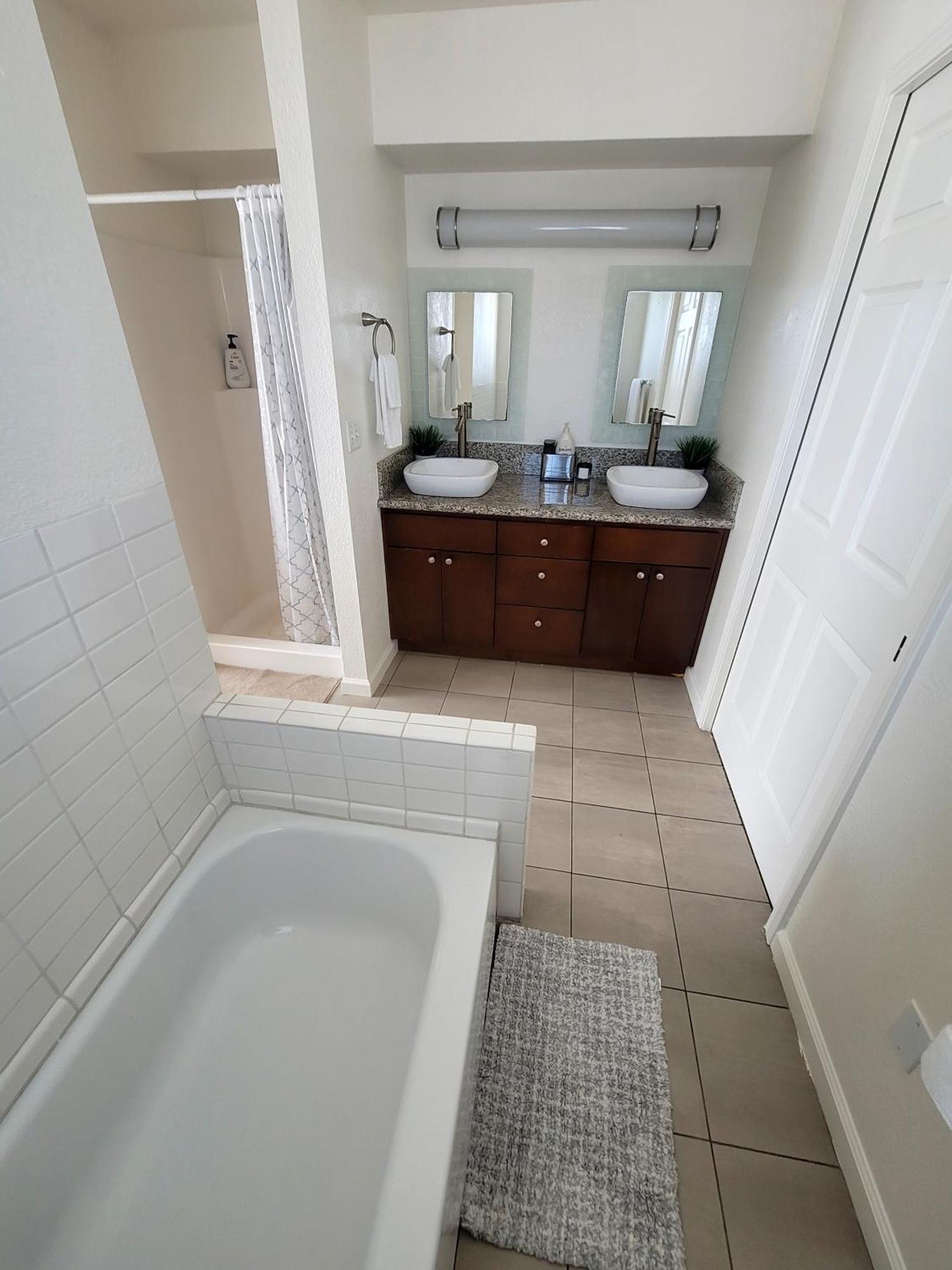 4 Bedrooms & 2.5 Bathrooms In La Casa de férias