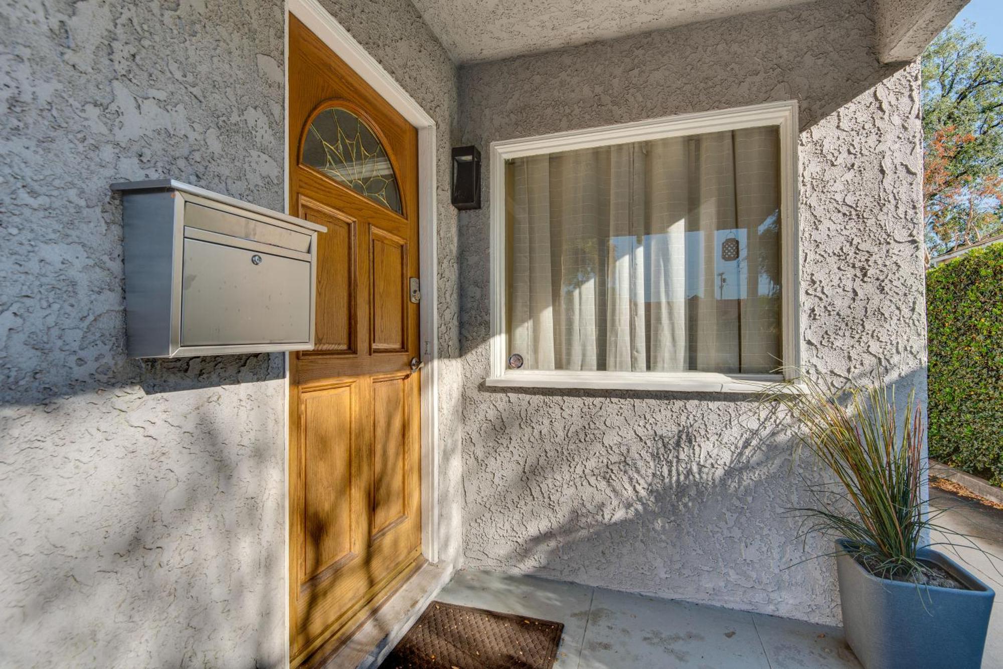 North Hollywood Getaway 14 Mi To Downtown! Holiday home *