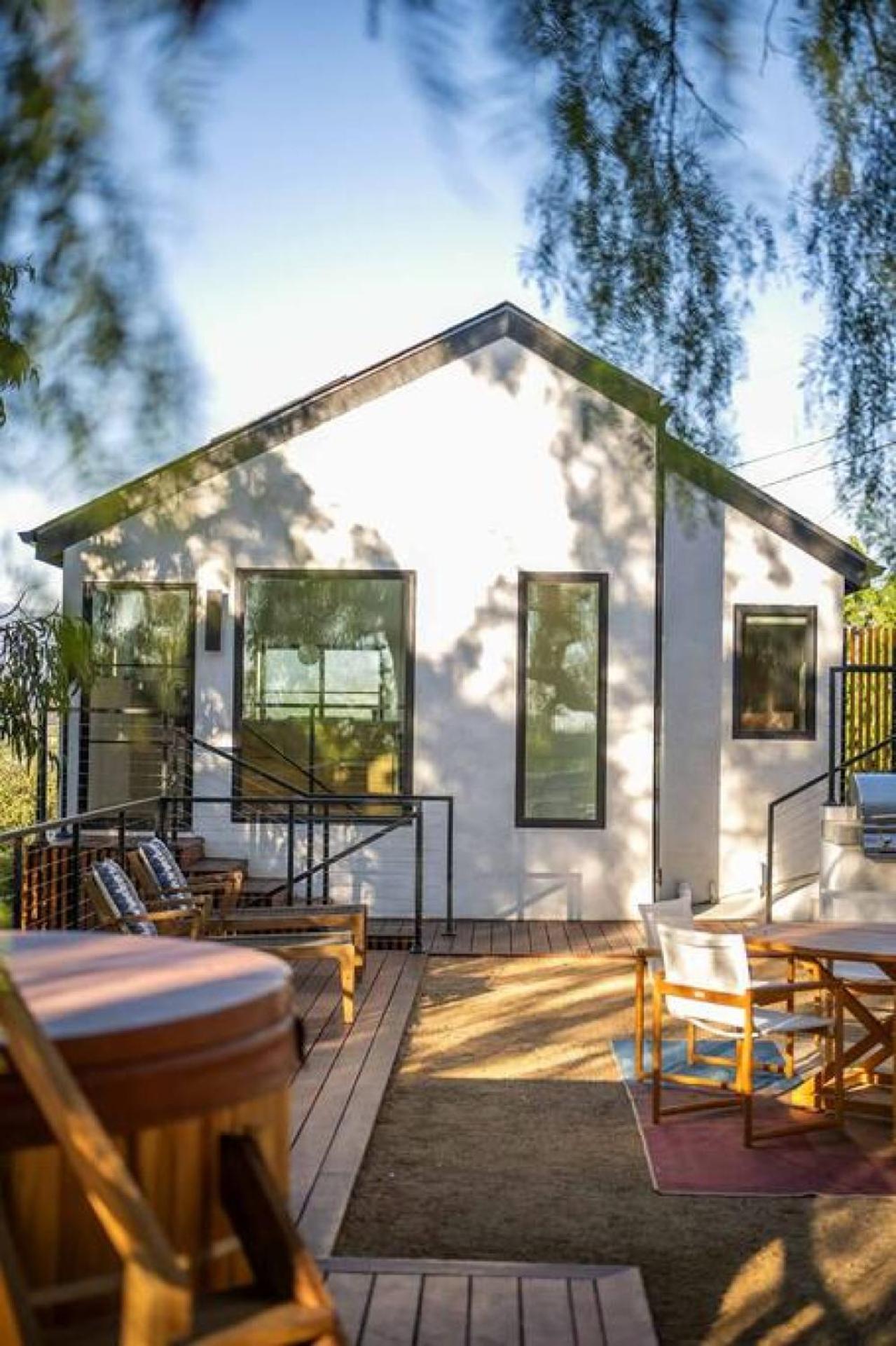 Skyline Serenity Lux Hilltop Retreat And Sauna Los Angeles