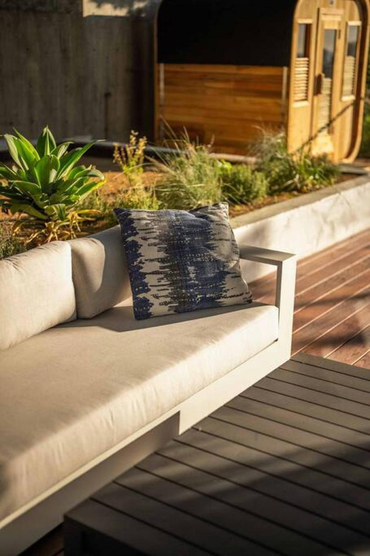 Holiday home Skyline Serenity Lux Hilltop Retreat And Sauna *