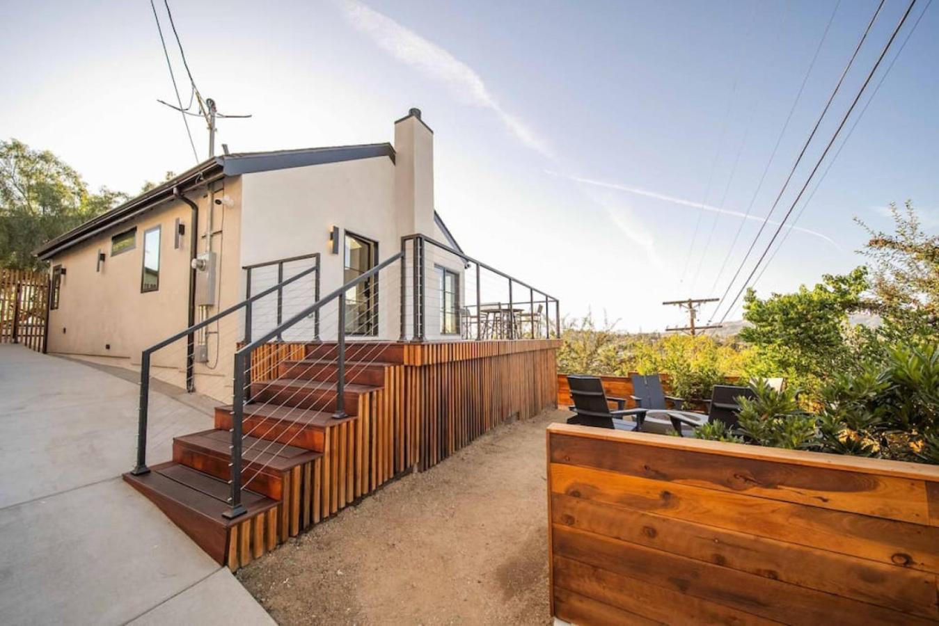 Skyline Serenity Lux Hilltop Retreat And Sauna Holiday home Los Angeles