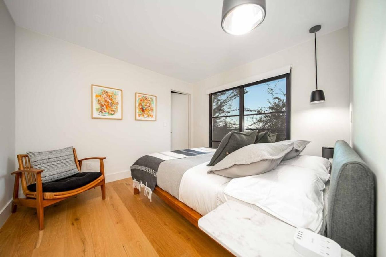 Skyline Serenity Lux Hilltop Retreat And Sauna Holiday home *