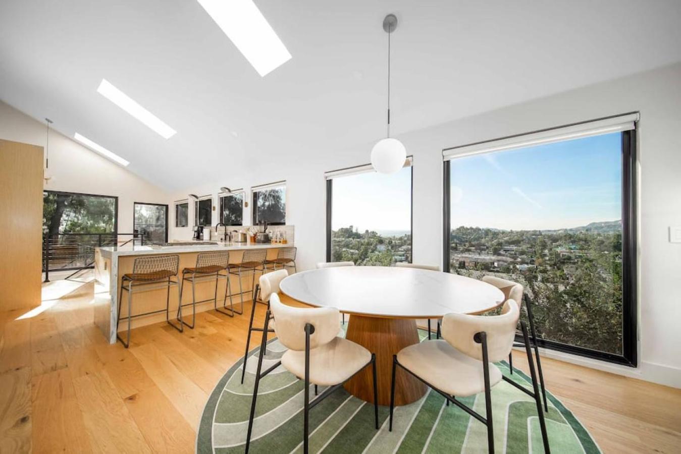 Skyline Serenity Lux Hilltop Retreat And Sauna Los Angeles