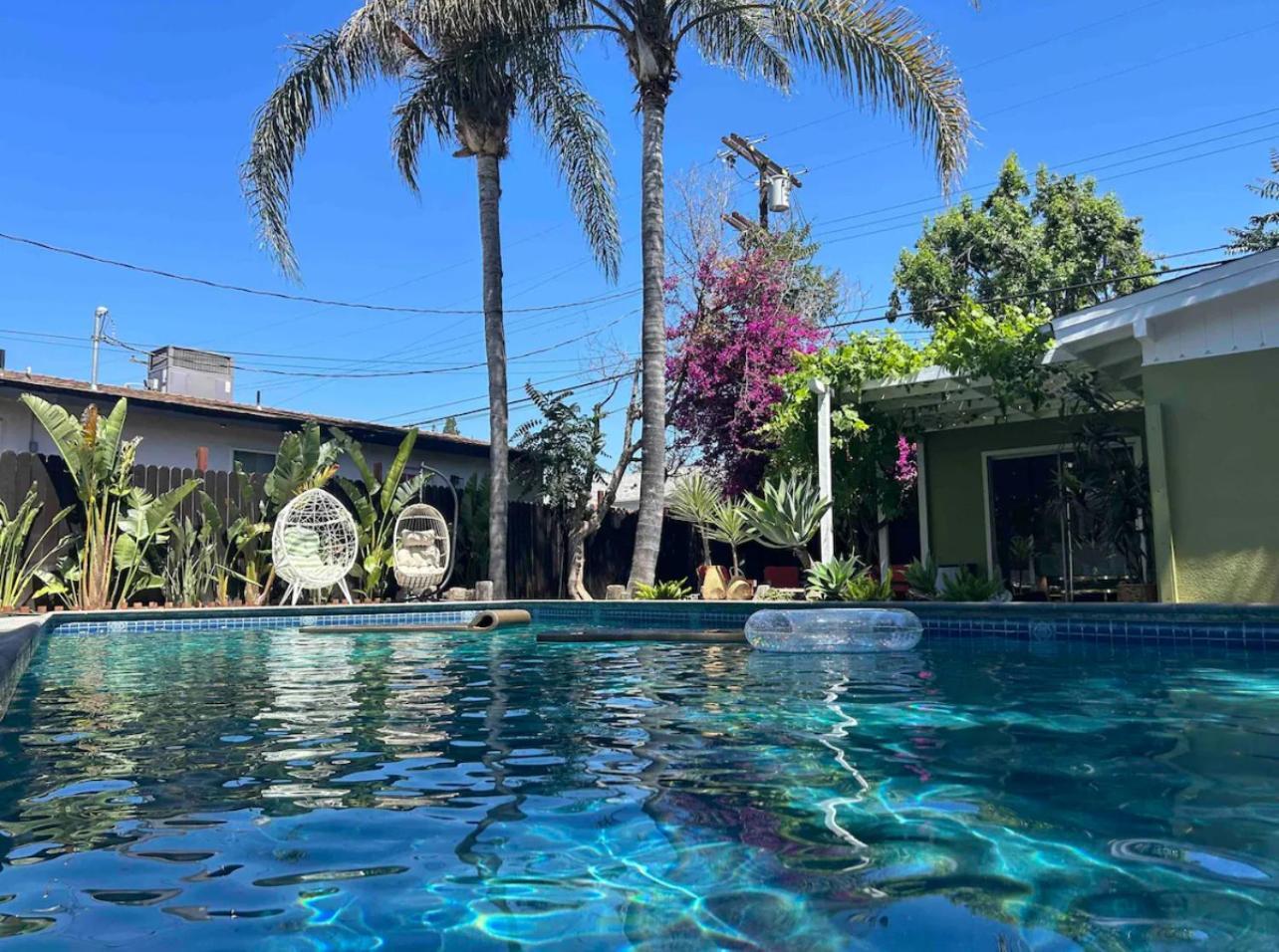 La - Newly Designed 4br With Pool & By Topanga * Los Angeles