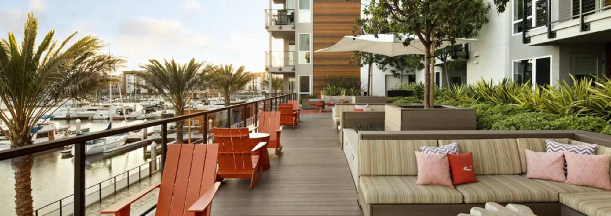 Ruby Tide - Two Floor Airy 2br Marina Side Exclusive Amenities Apartamento *