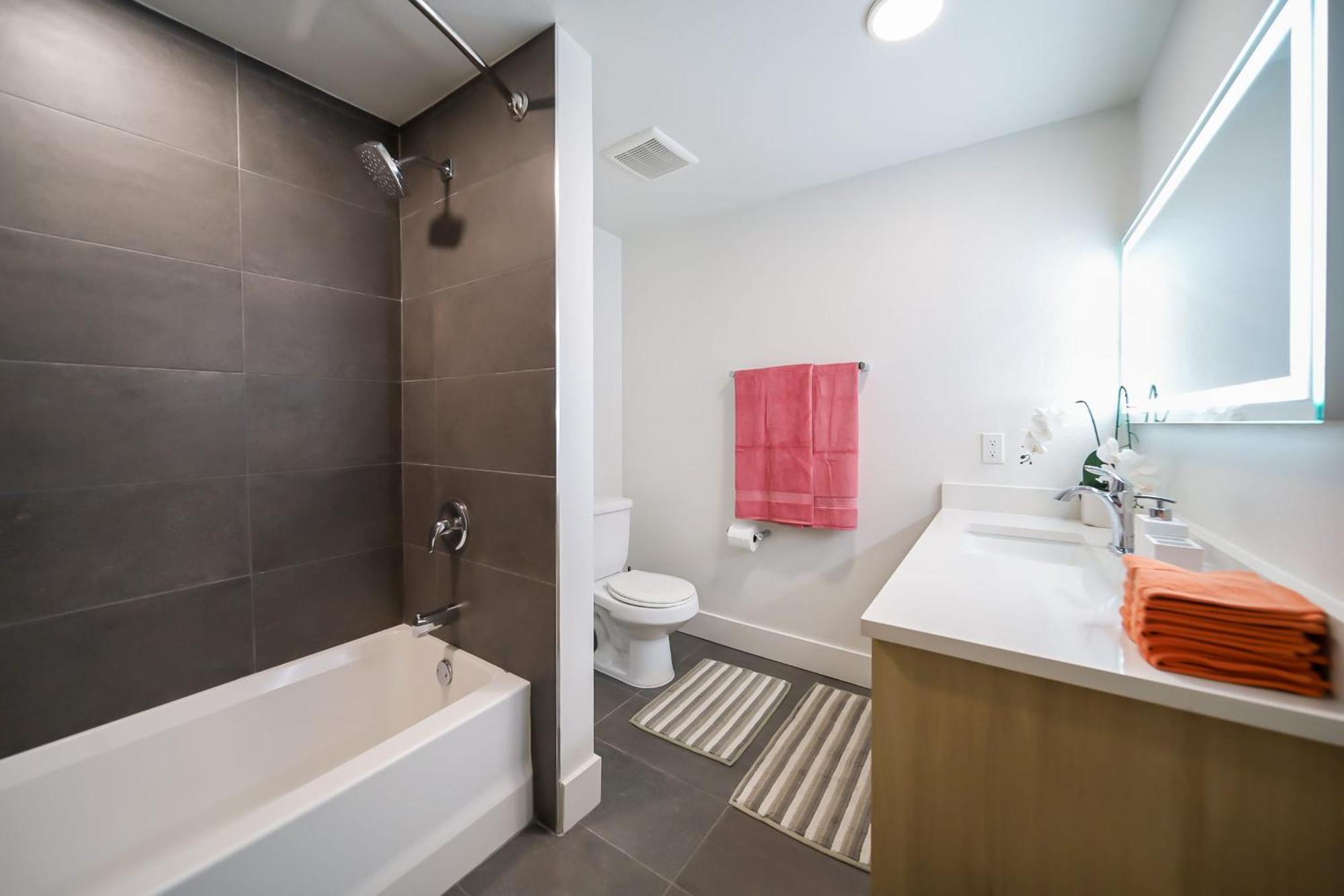 4 Santamonica De Lux Apartment