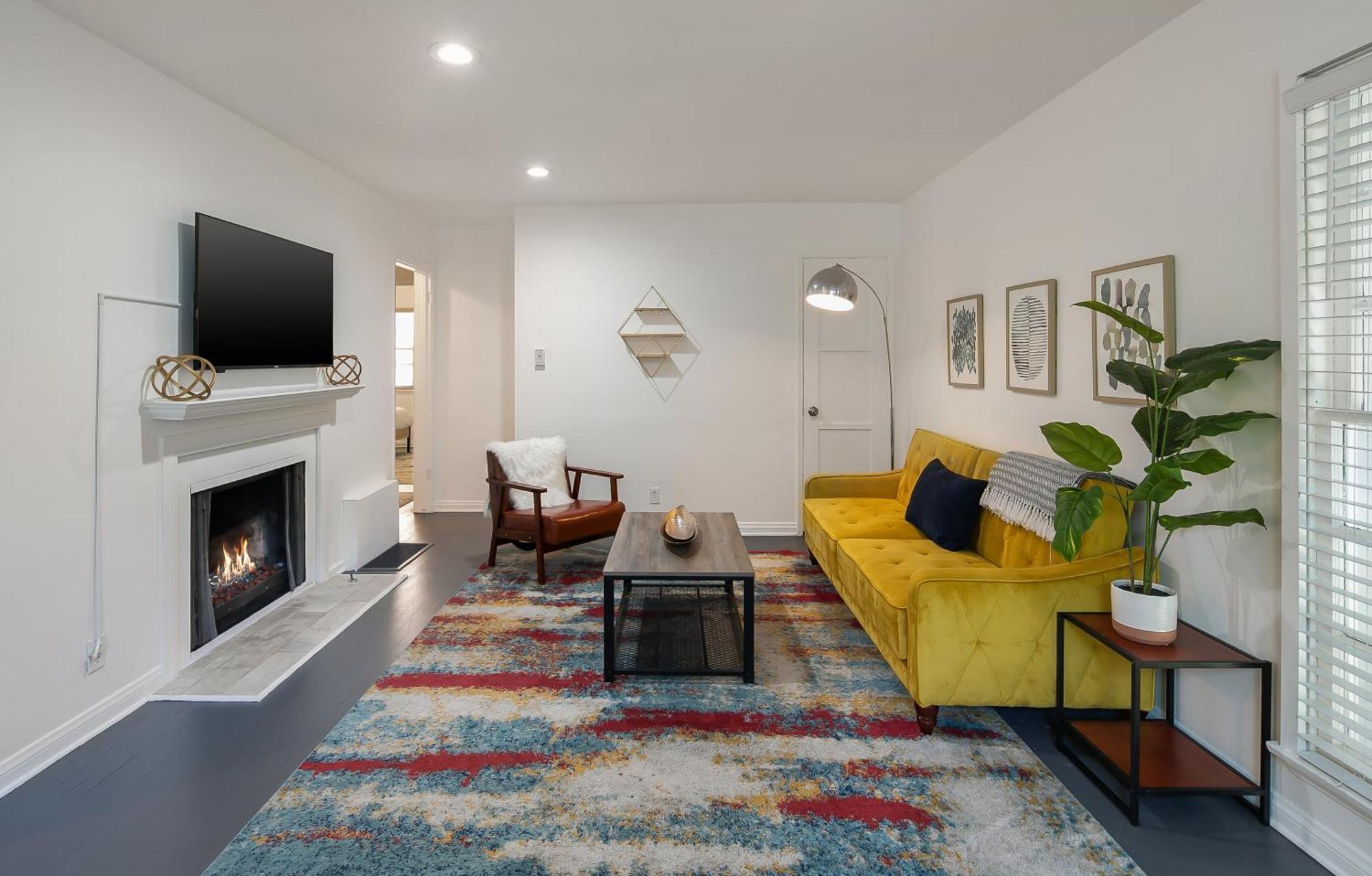 Quaint 1bd 1ba *