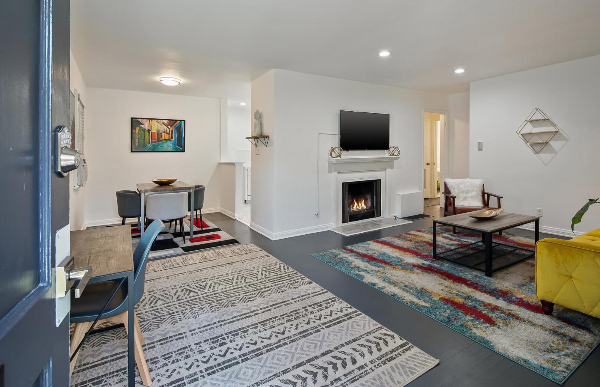 Quaint 1bd 1ba *