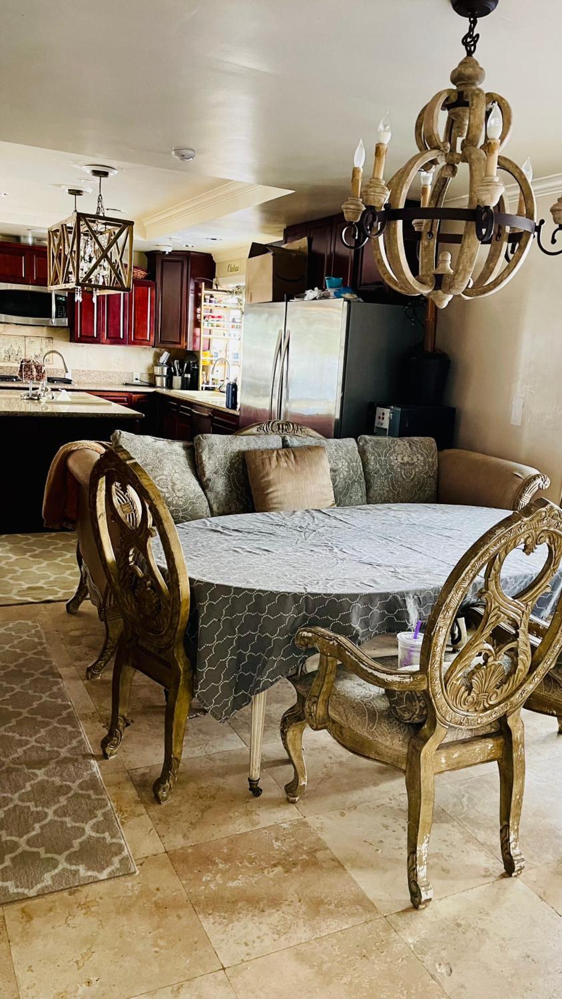 Encino Hills Private For Females Homestay Los Angeles
