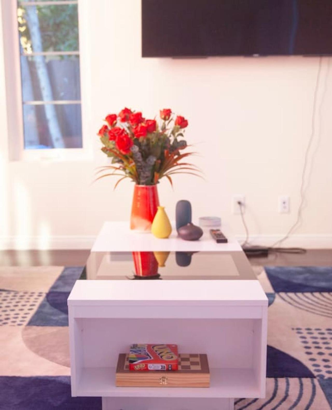 Holiday home Luxurious 4br In Melrose Near Hollywood *