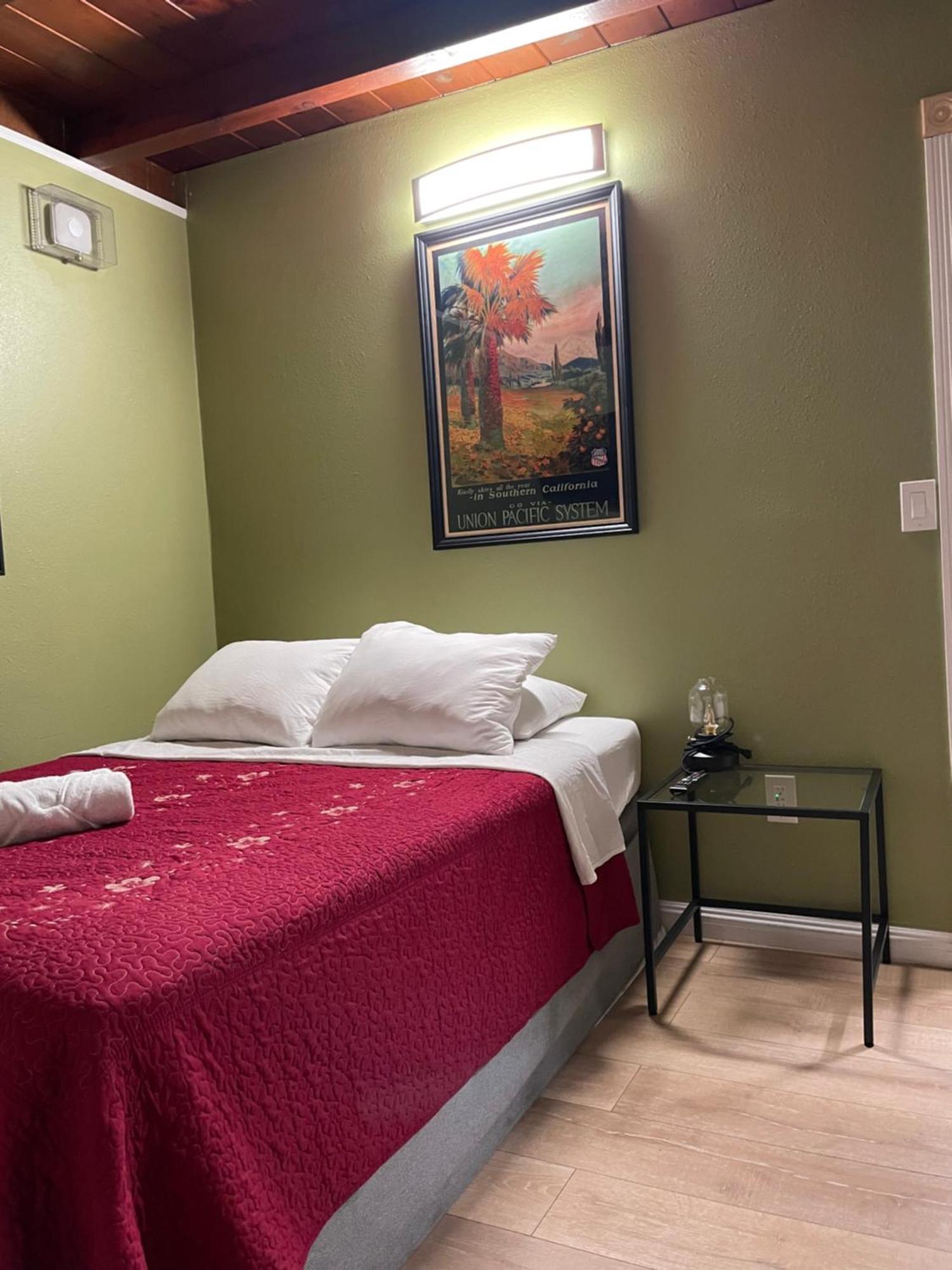 Homestay Private In La With Free Wifi And Tv With Shared Kitchen *