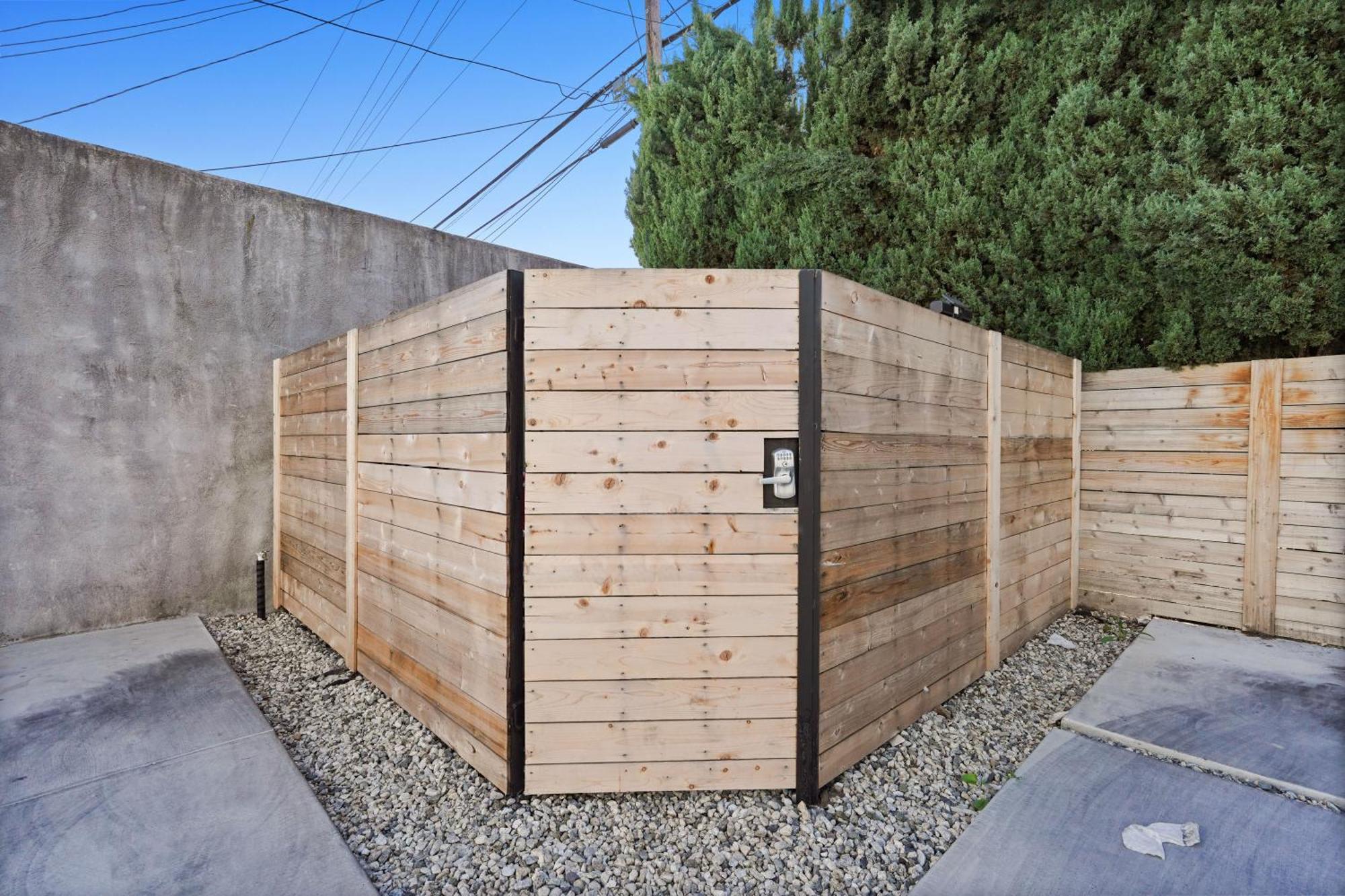 Eye-opening And Ultra-secure Luxury Hollywood
