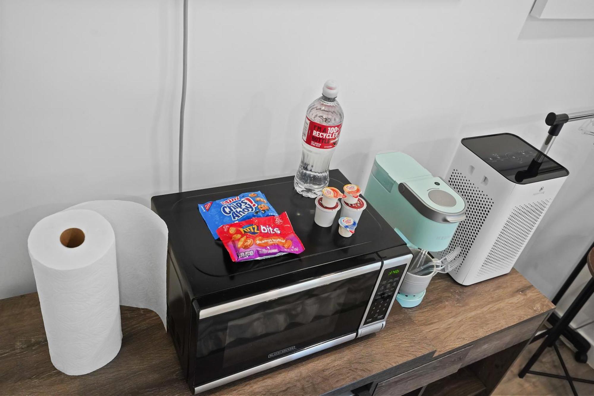 Eye-opening And Ultra-secure Luxury Hollywood Bed & Breakfast Los Angeles