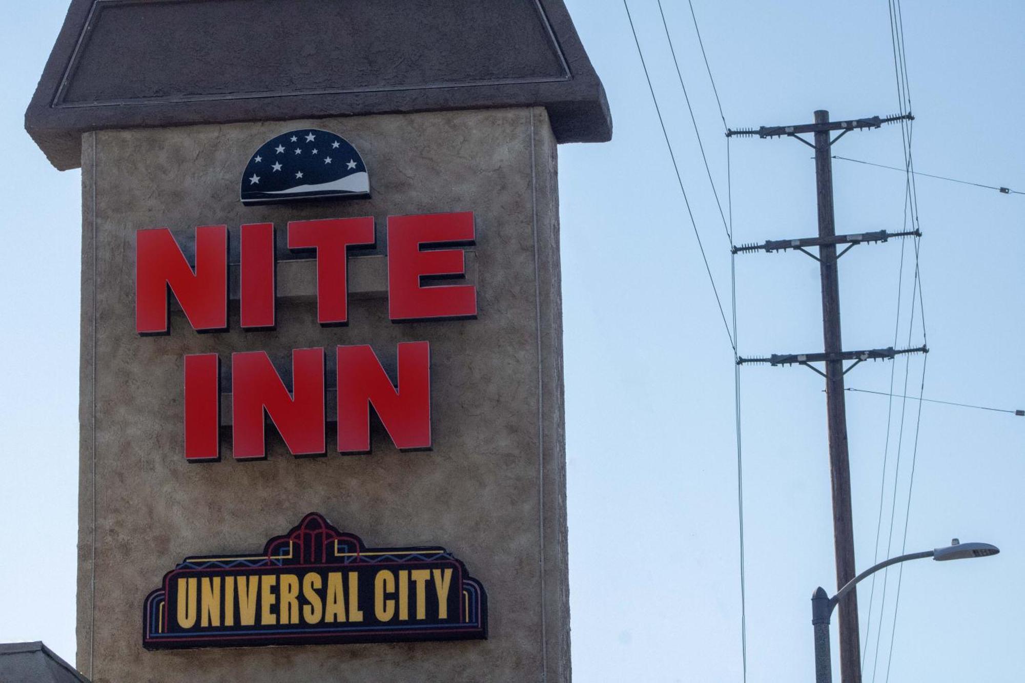 Nite At Universal - Walking Distance To Universal Hollywood