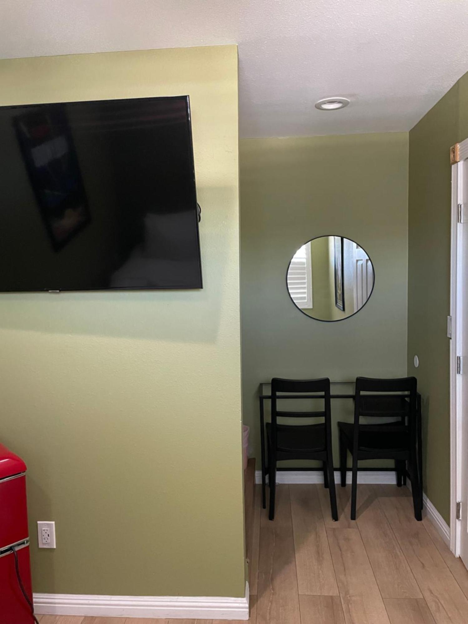 Homestay Hollywood View Private With Amenities *