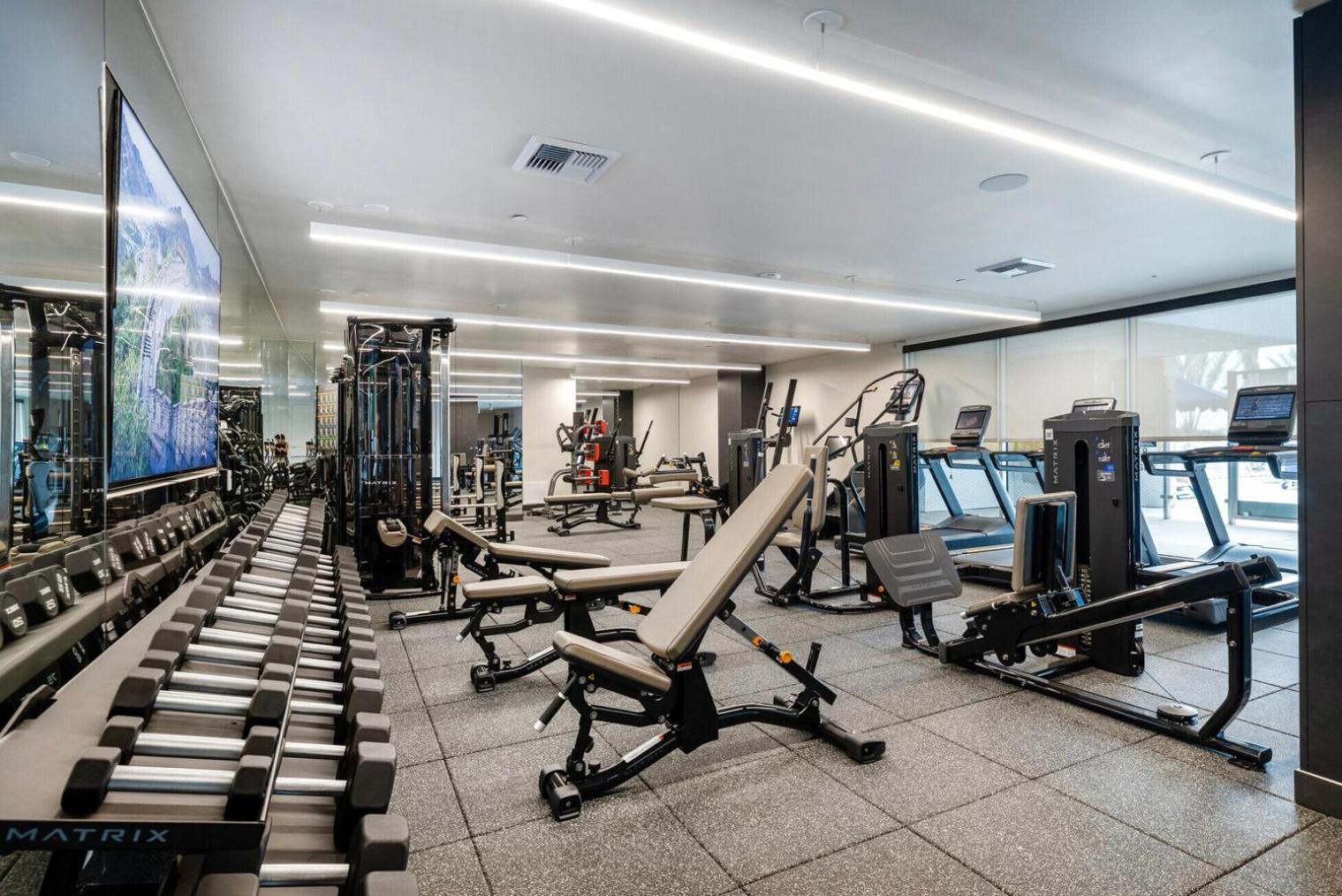 Hollywood 1br W Pool Gym Nr Coffee Shops Lax-1112 Apartment *