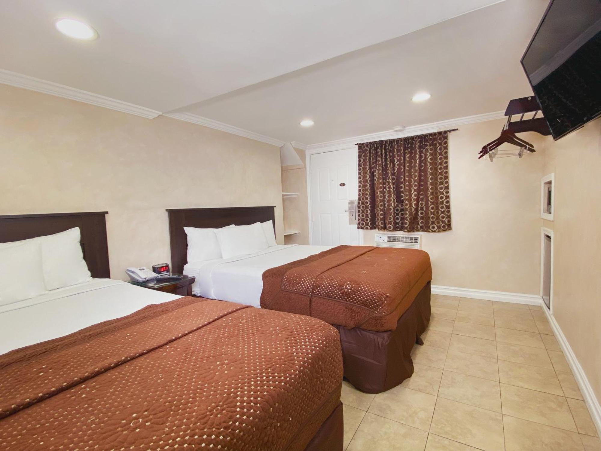Nite At Universal - Walking Distance To Universal Hollywood 2*