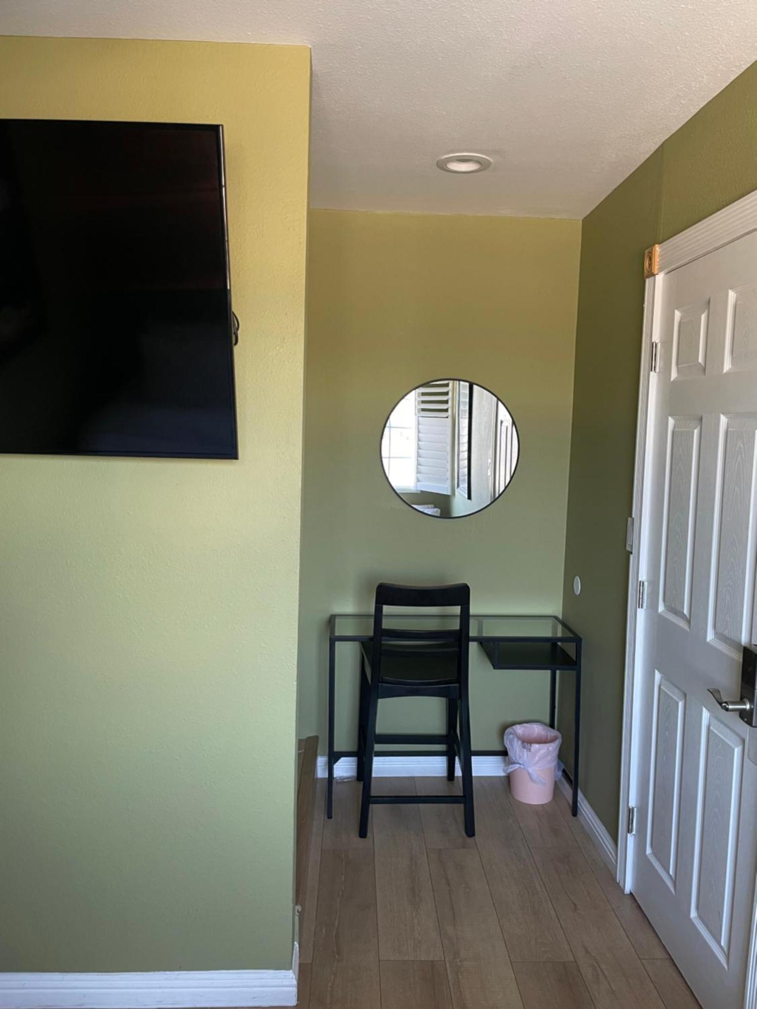 Homestay Hollywood View Private With Amenities *