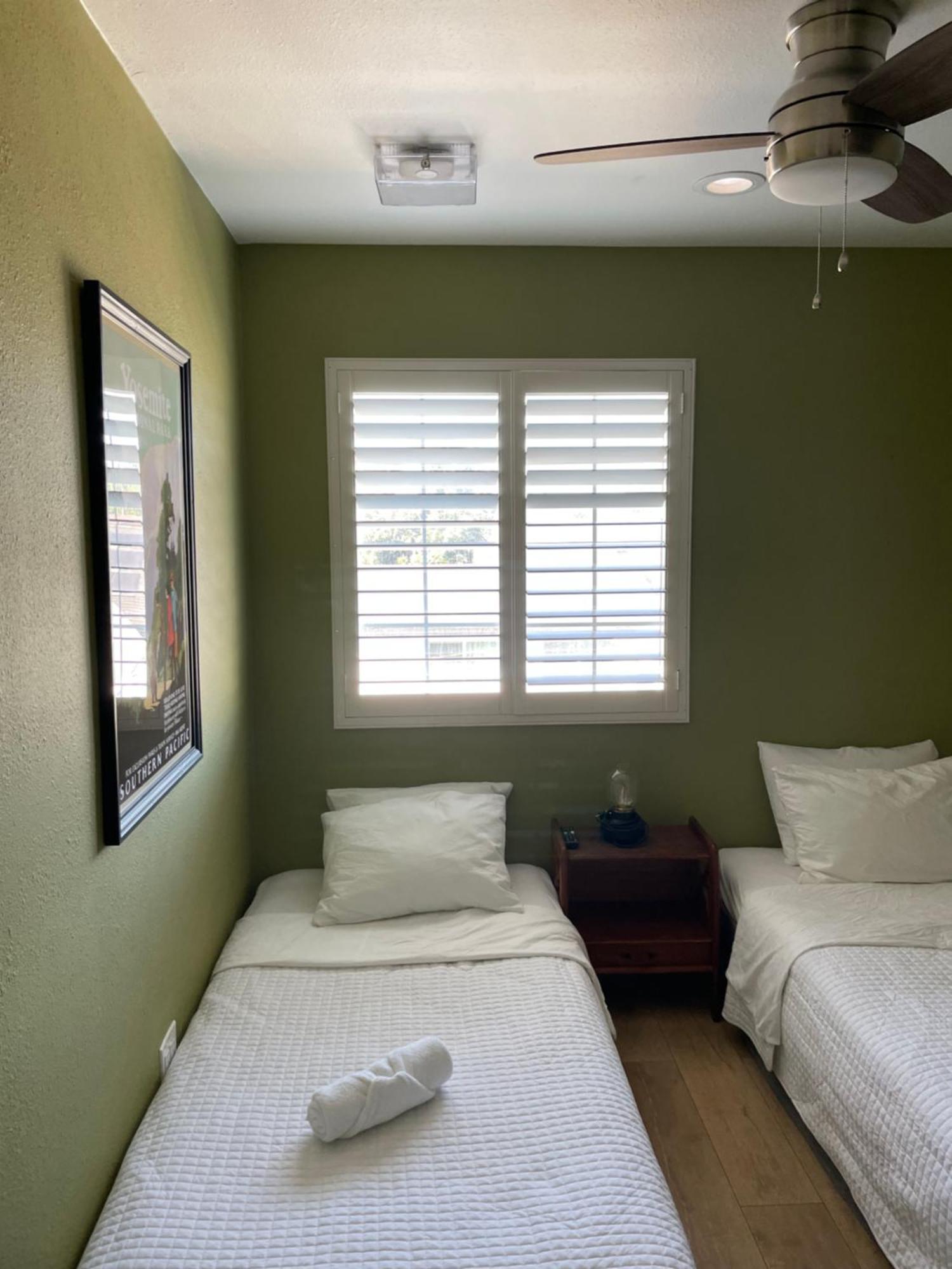 Hollywood View Private With Amenities *