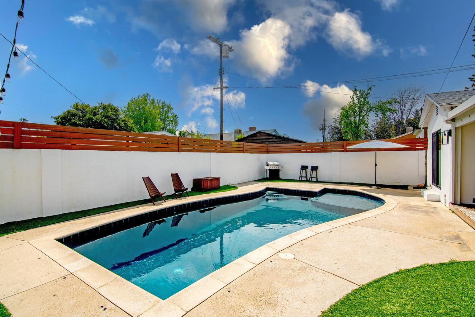 Beautiful Large + Pool Los Angeles