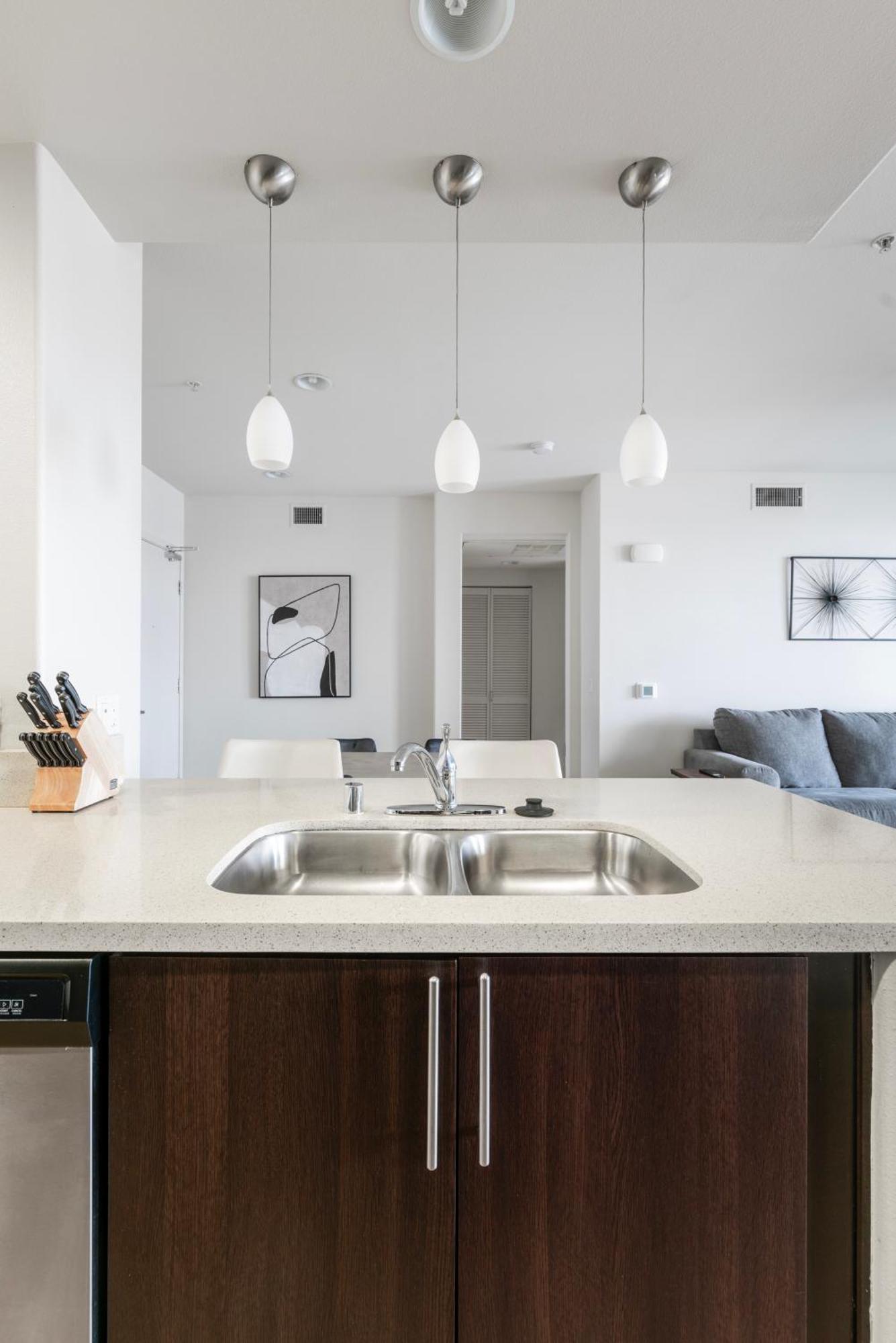 Apartment Brand New 2br Weho Luxury *