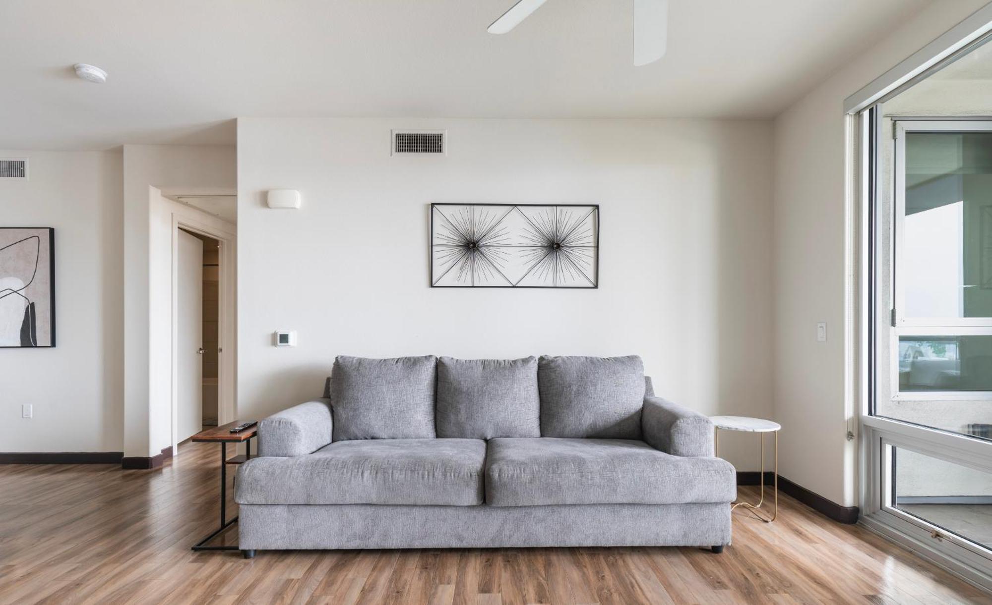 Brand New 2br Weho Luxury Apartment *