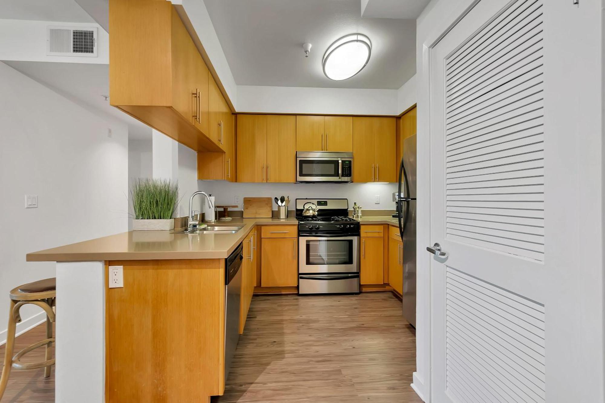 6 Modern 2 Bdr Santa Monica Pier *