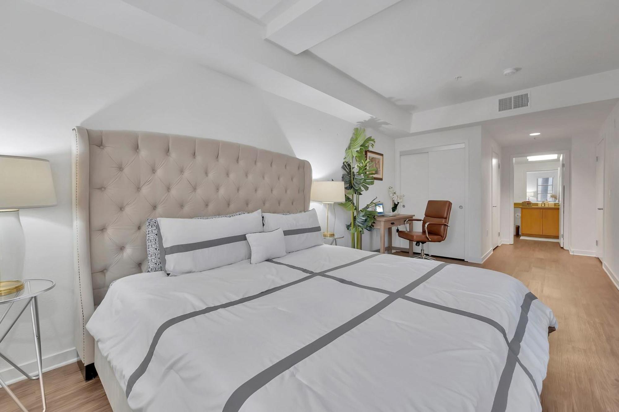 6 Modern 2 Bdr Santa Monica Pier *