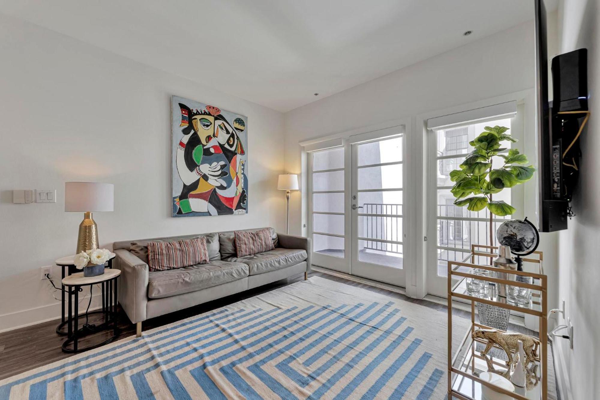 7 Large Down Town Santa Monica Apartamento
