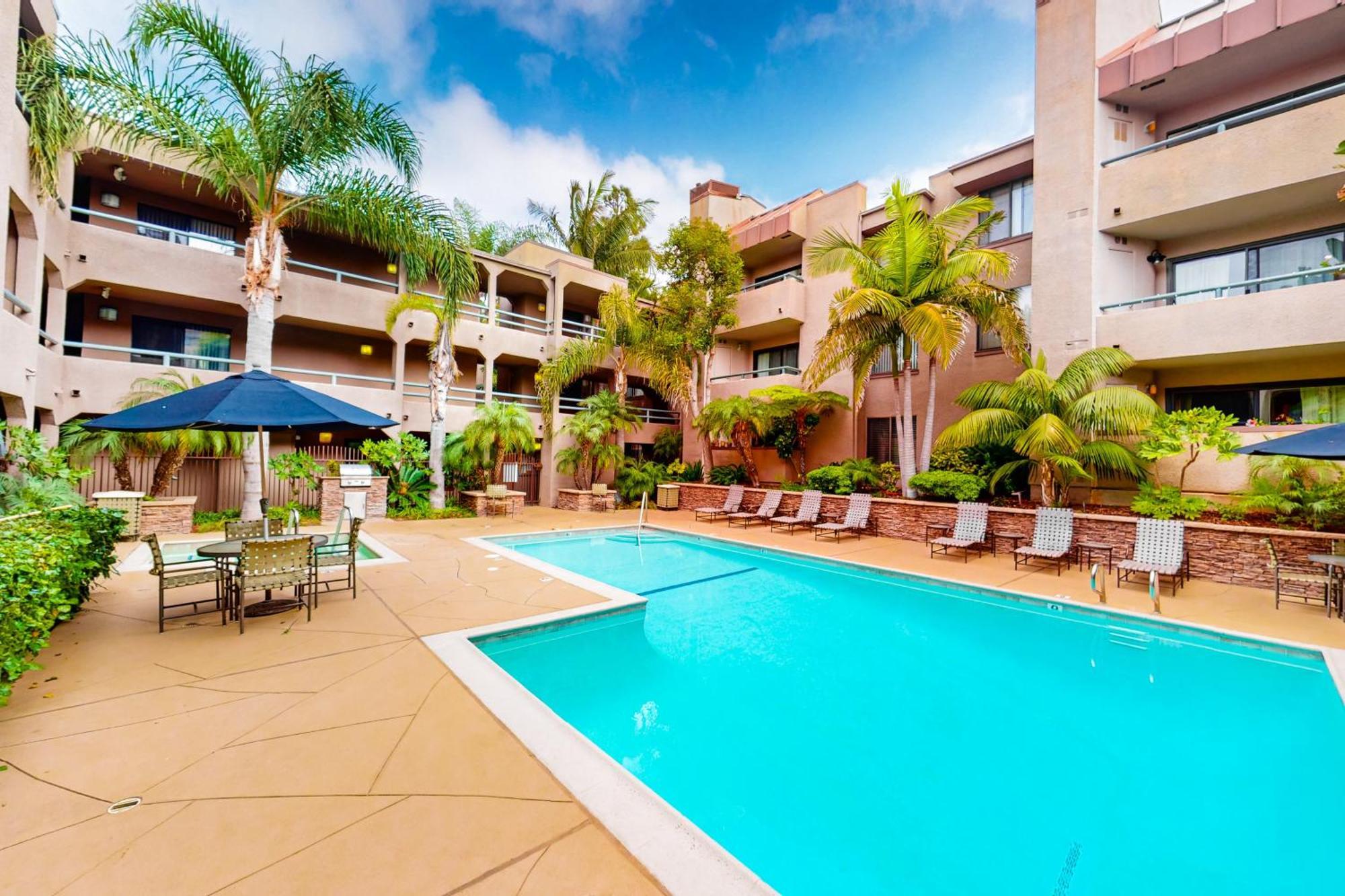 Apartment Pacific Cove Unit 111 Los Angeles