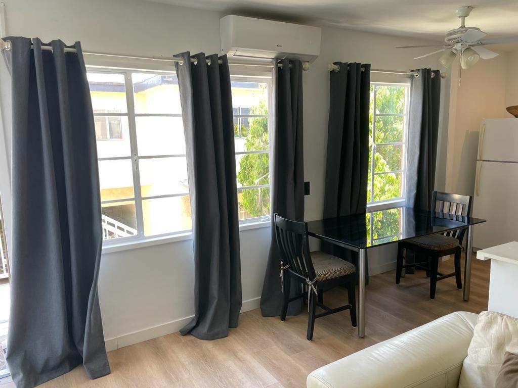 Apartment Renovateed Two-bedroom In Santa Monica Los Angeles