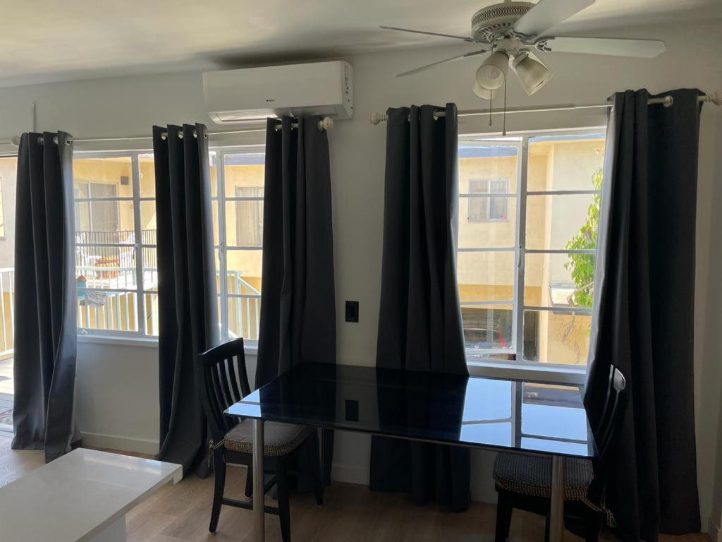 Renovateed Two-bedroom In Santa Monica * Los Angeles