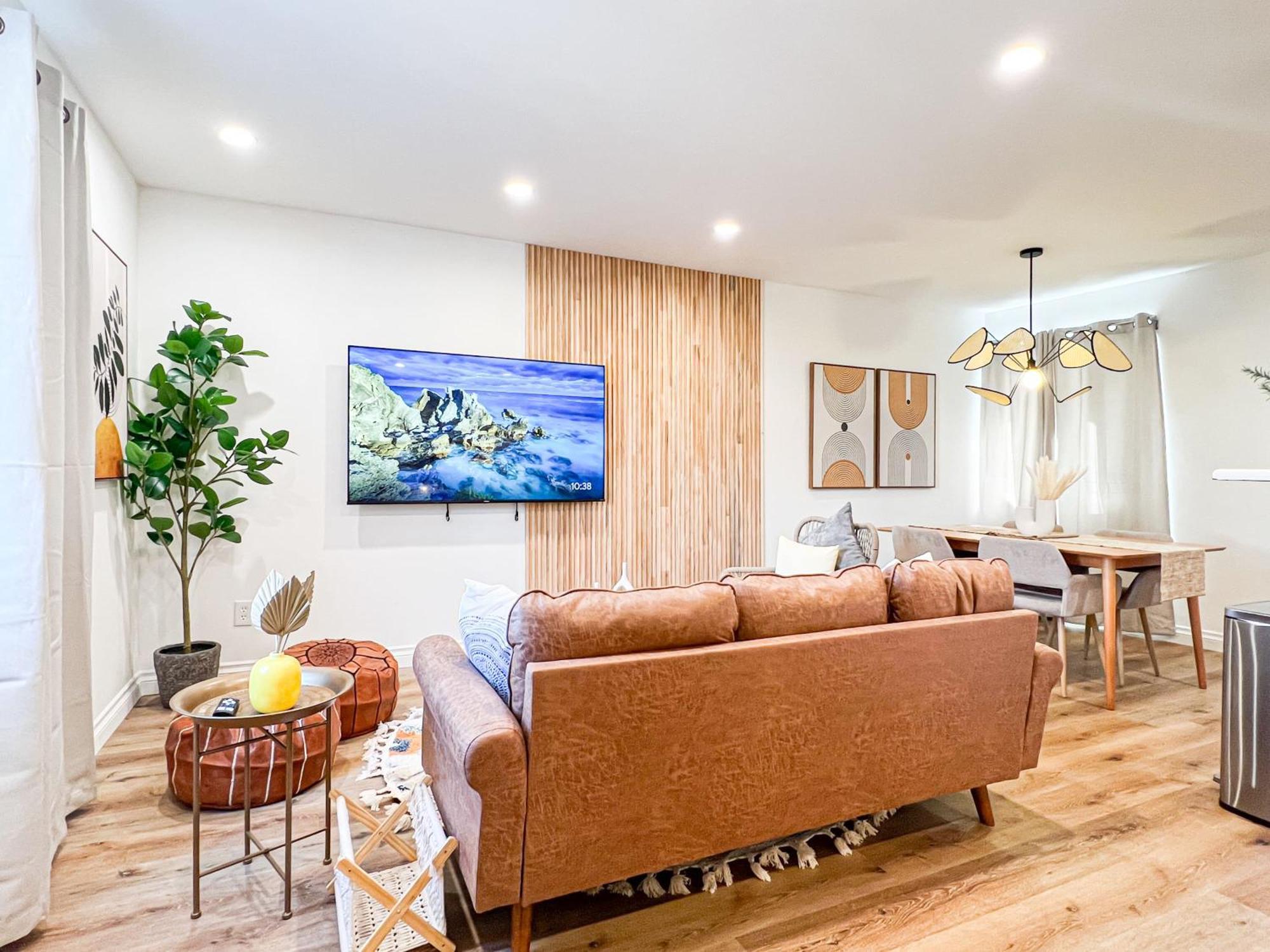 Comfy 2-bedroom In Hollywood Casa de férias *